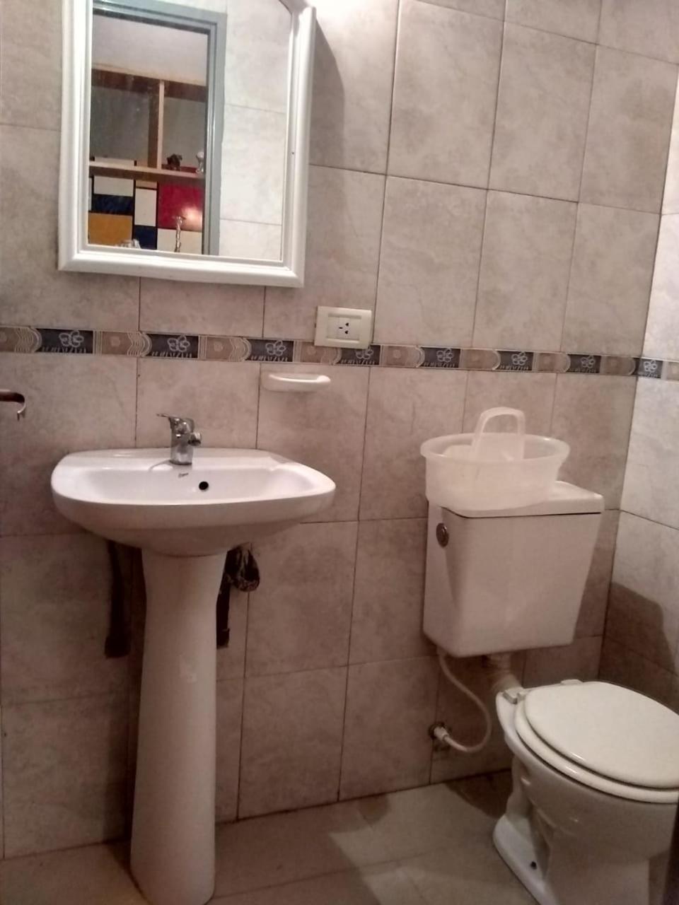 Shangri la - Casa y Pileta Privada