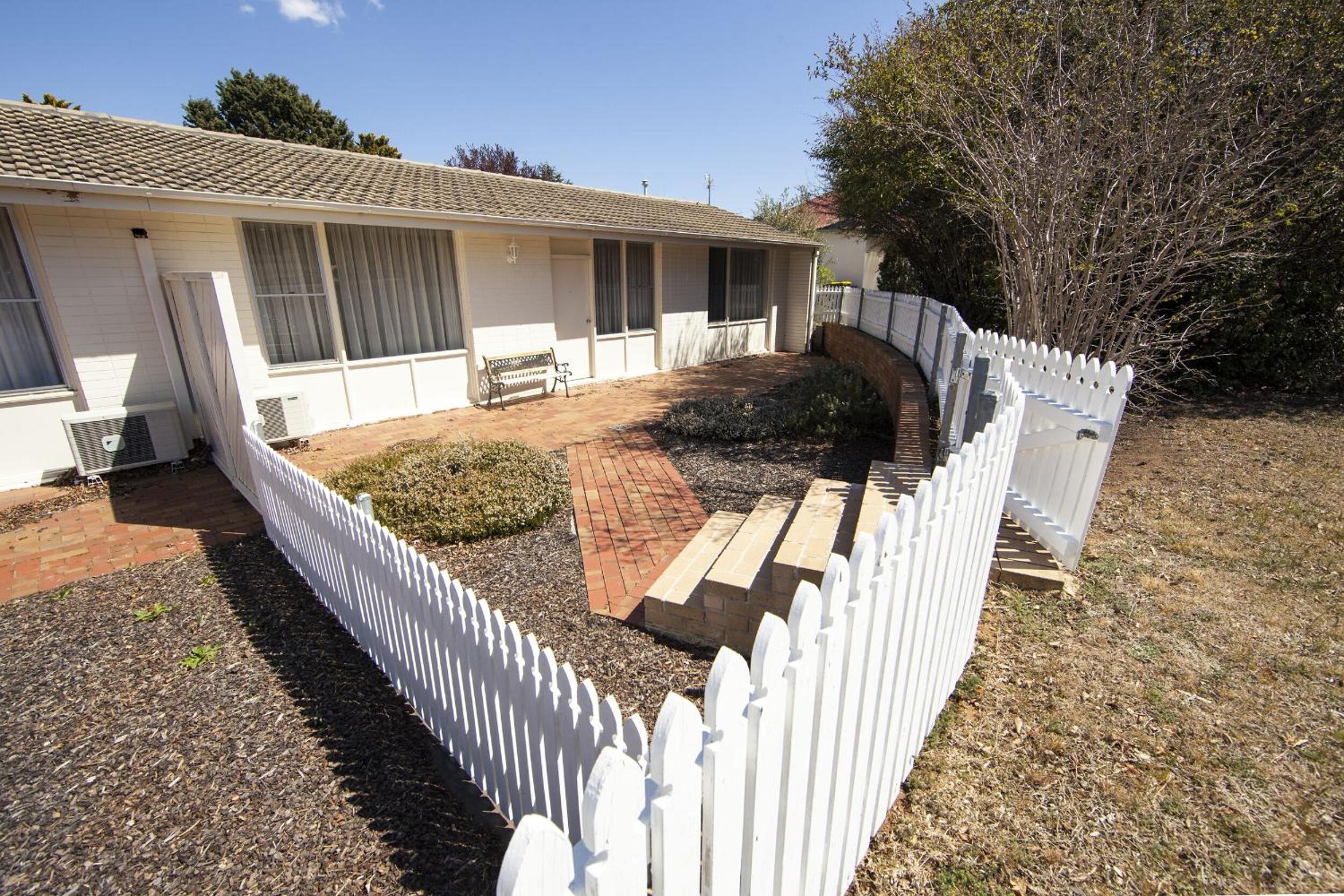 Redhill Cooma Motor Inn