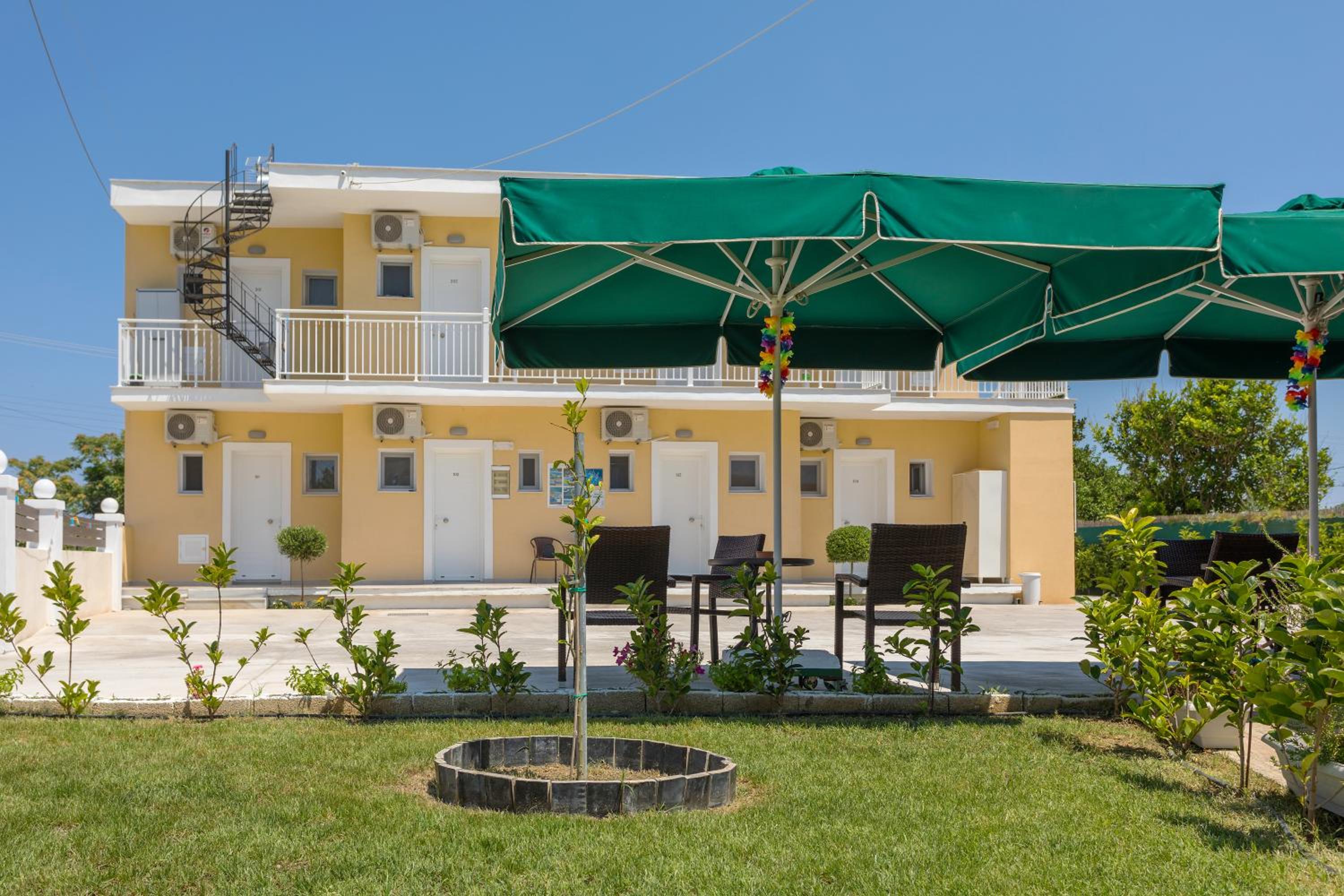 Morfeas Zante Apartments