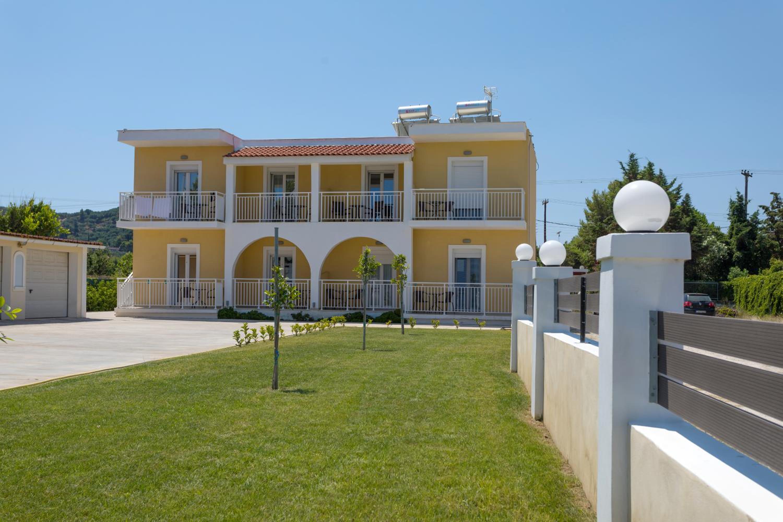 Morfeas Zante Apartments