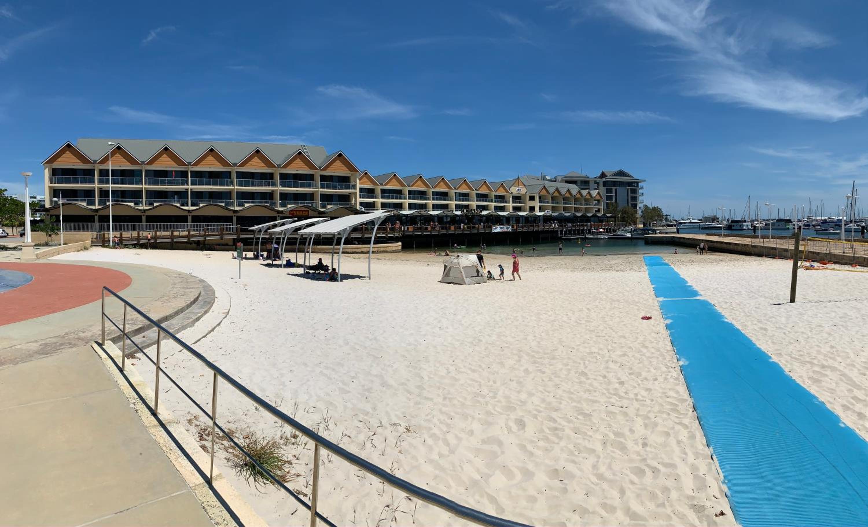 The Hutt on Mandurah Marina view 2