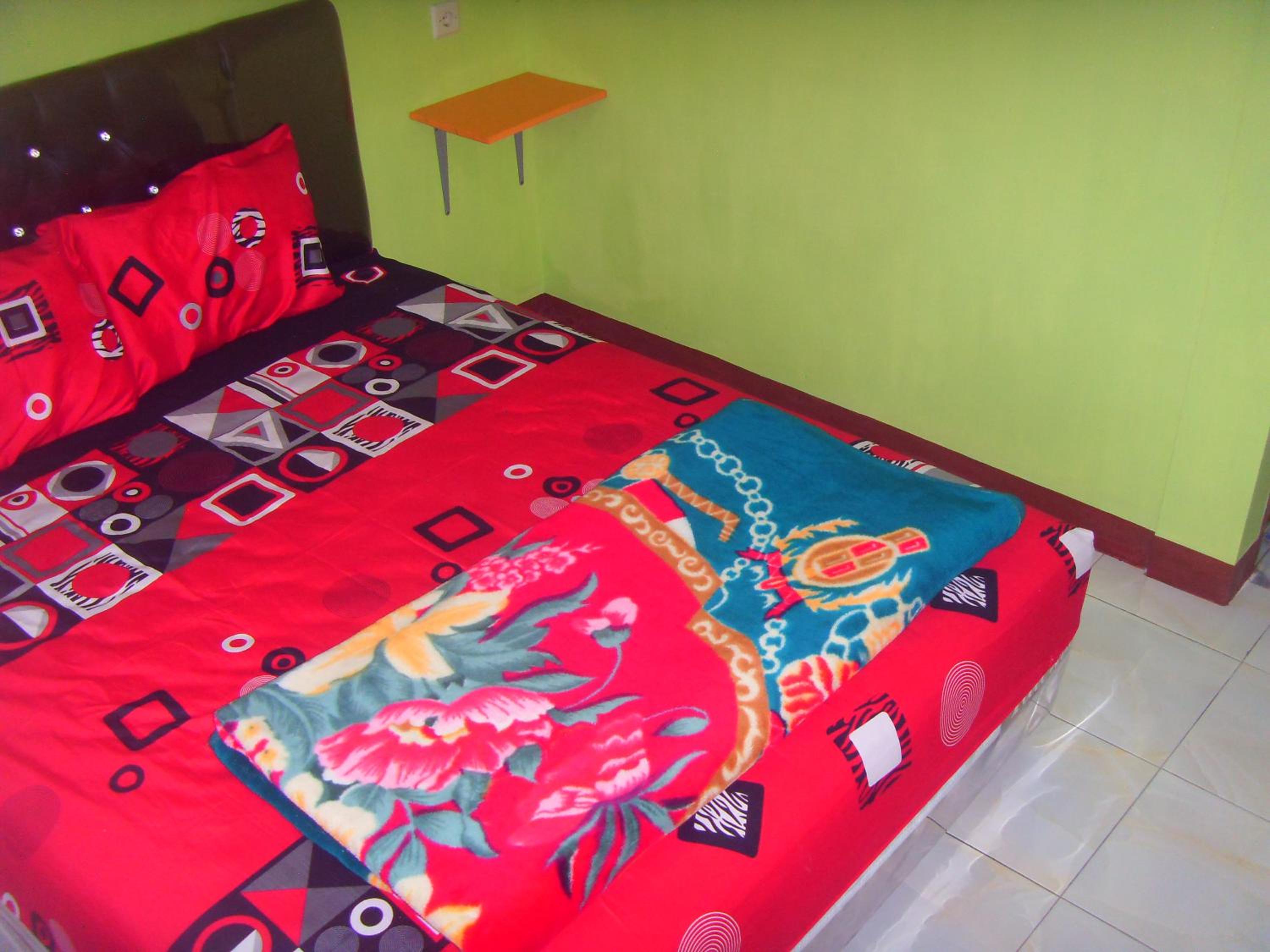 Photo 8