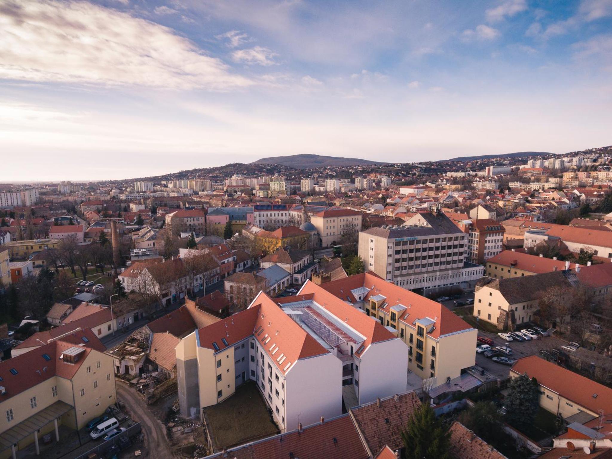 V10 Apartment view 4