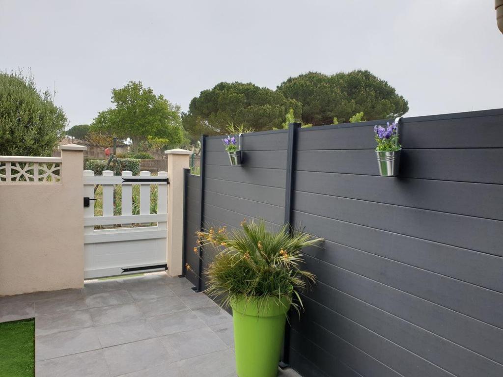 Villa tout confort dans résidence privée avec piscine à 500m de la plage - Climatisation, WIFI, parking view 5