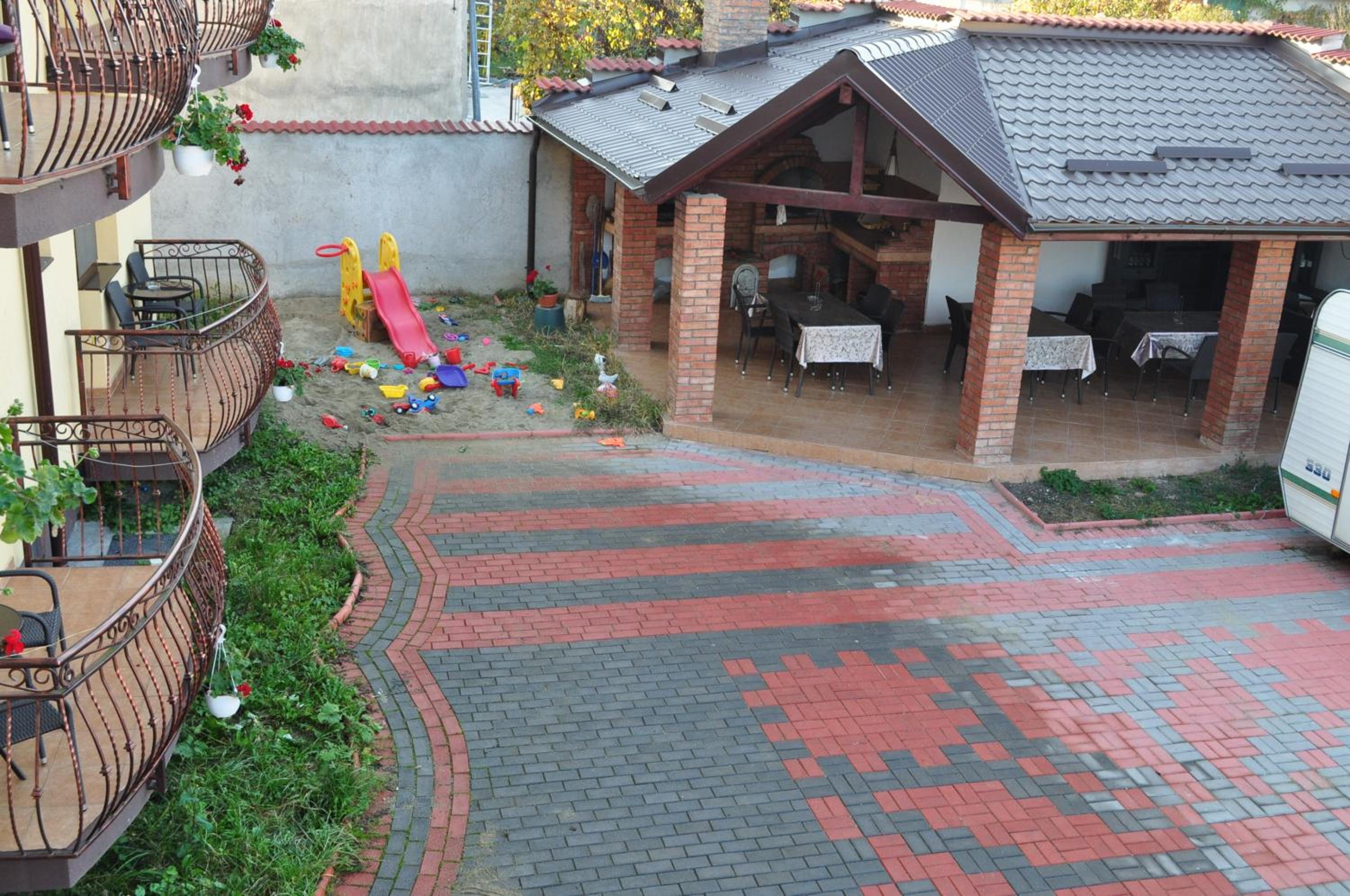Vila Teoharie view 5