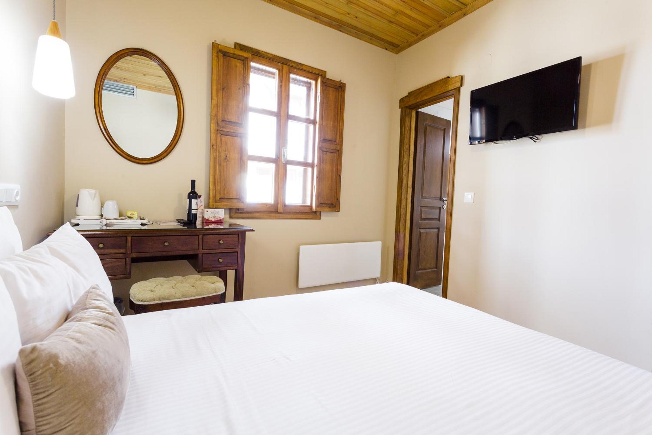 Blossom rooms & suite