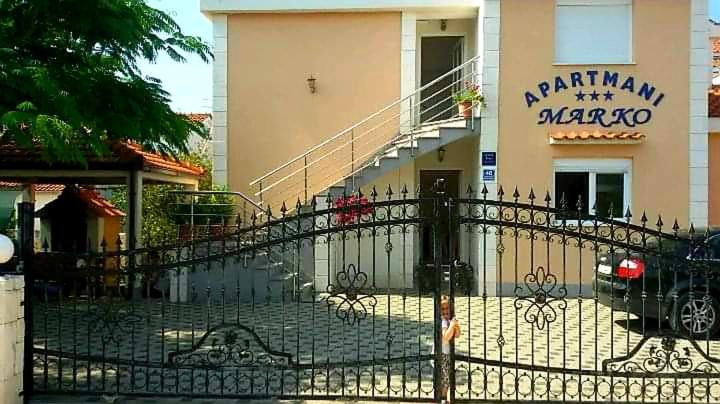 Apartments MARKO-Sevid-20m from sea