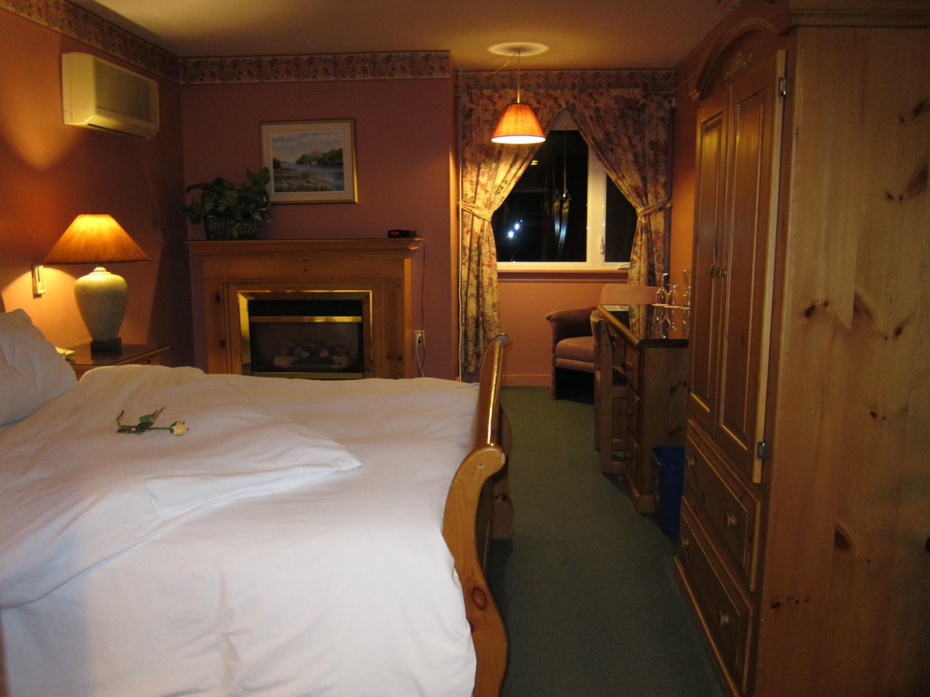 Annapolis Royal Inn & Suites