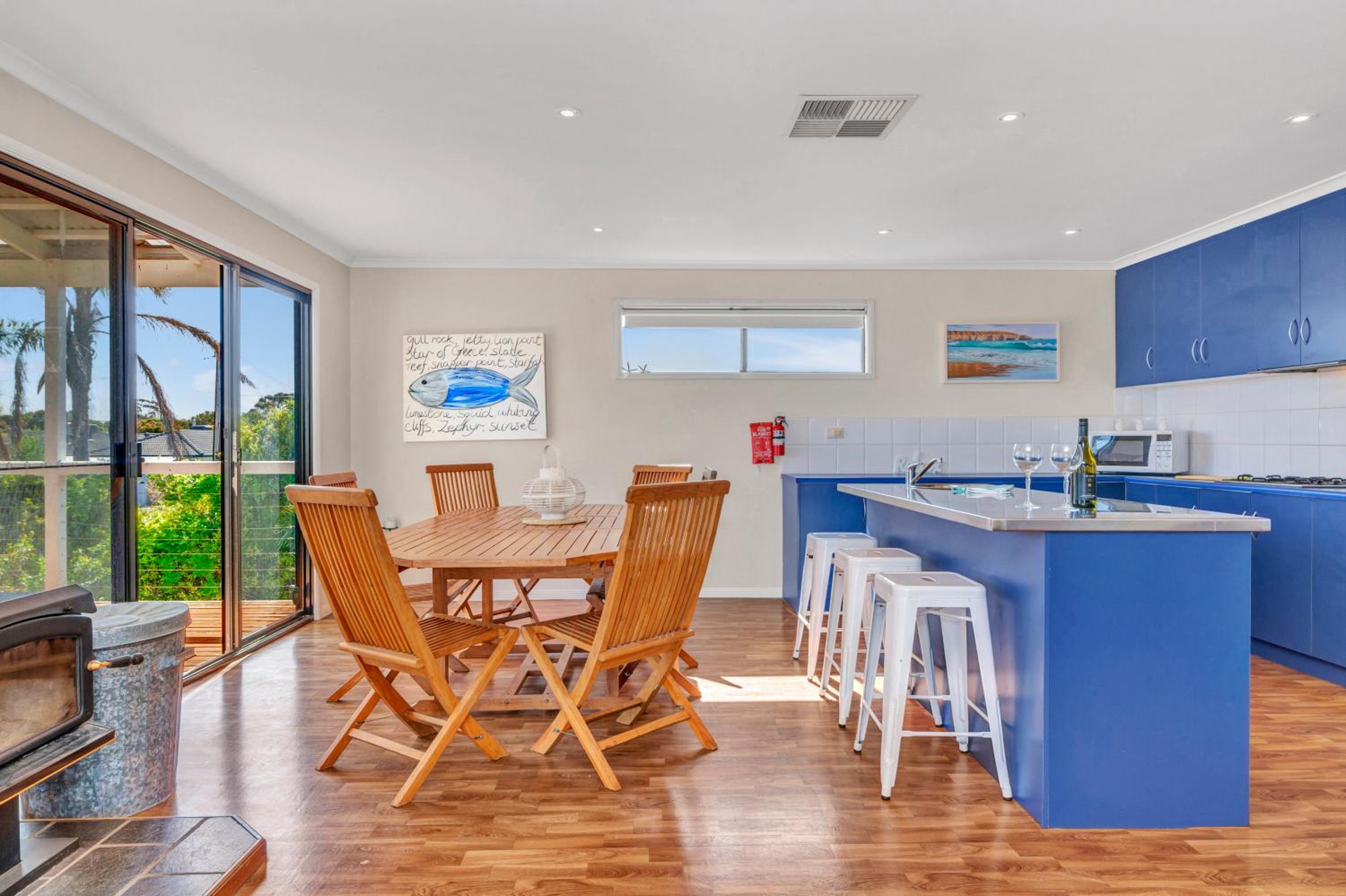 Zephyr Shores - Port Willunga - C21 SouthCoast Holidays