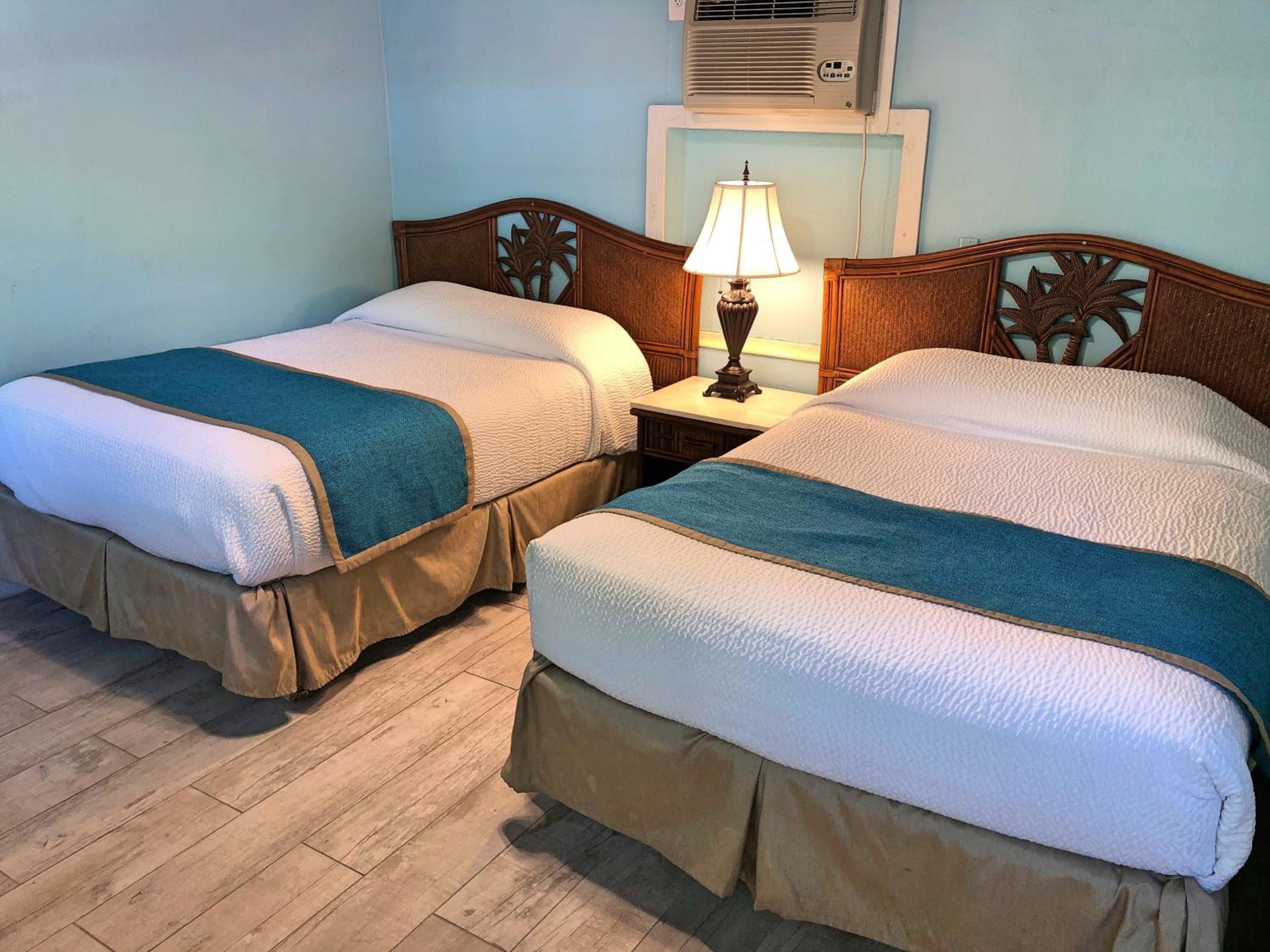 The Pelican Key Largo Cottages