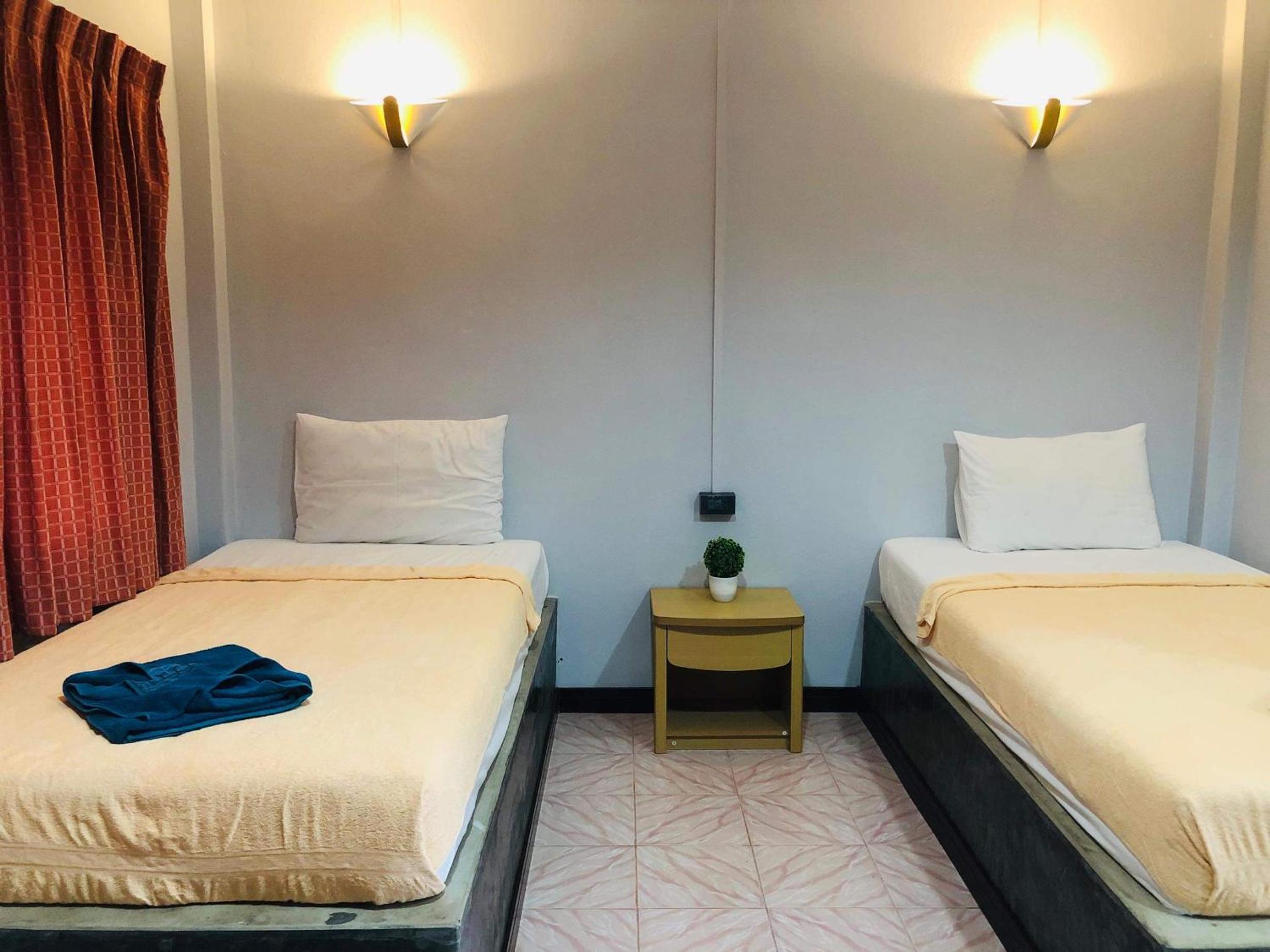 Lovely Lanta Resort