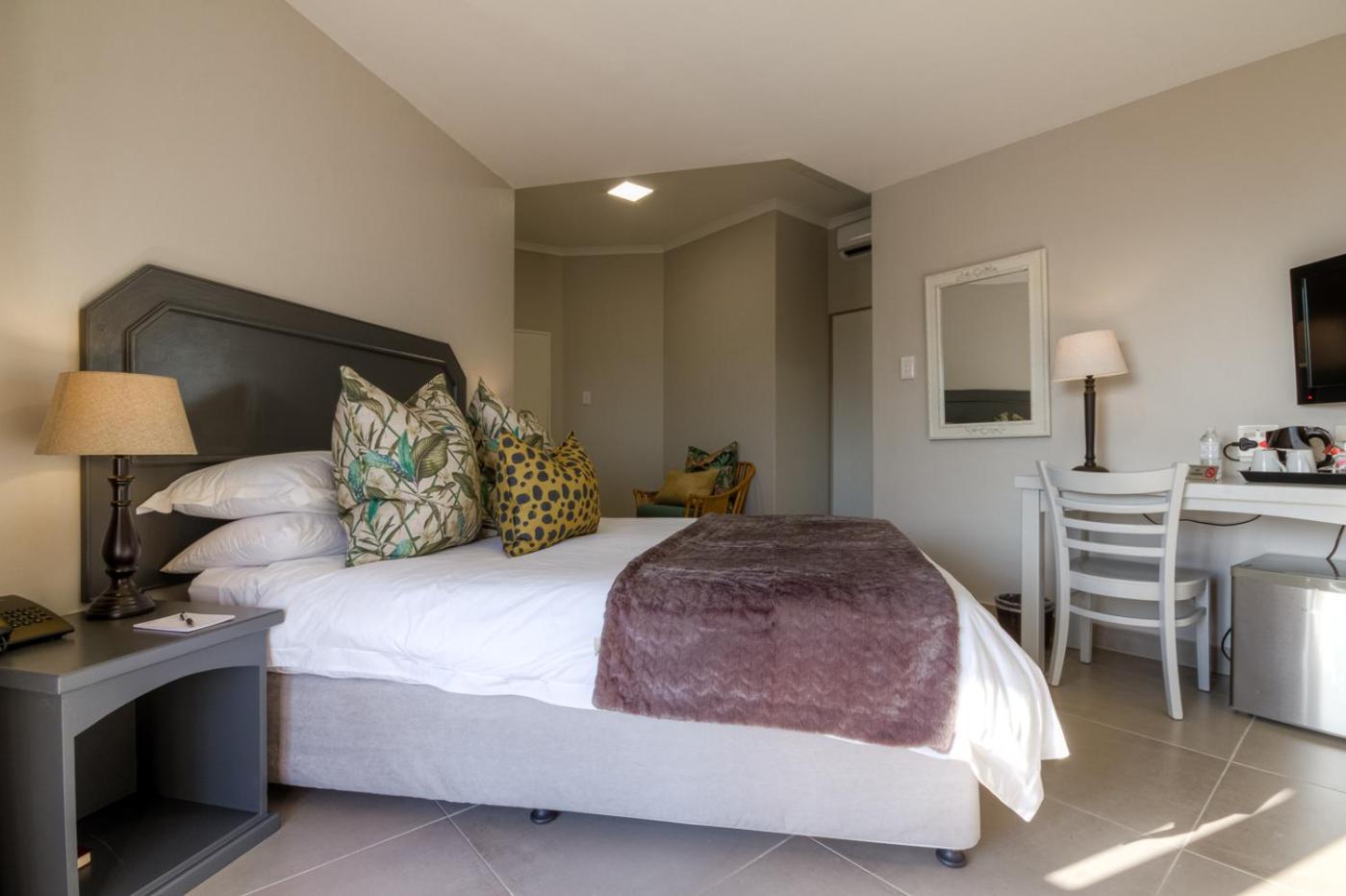 The Ridge Guesthouse