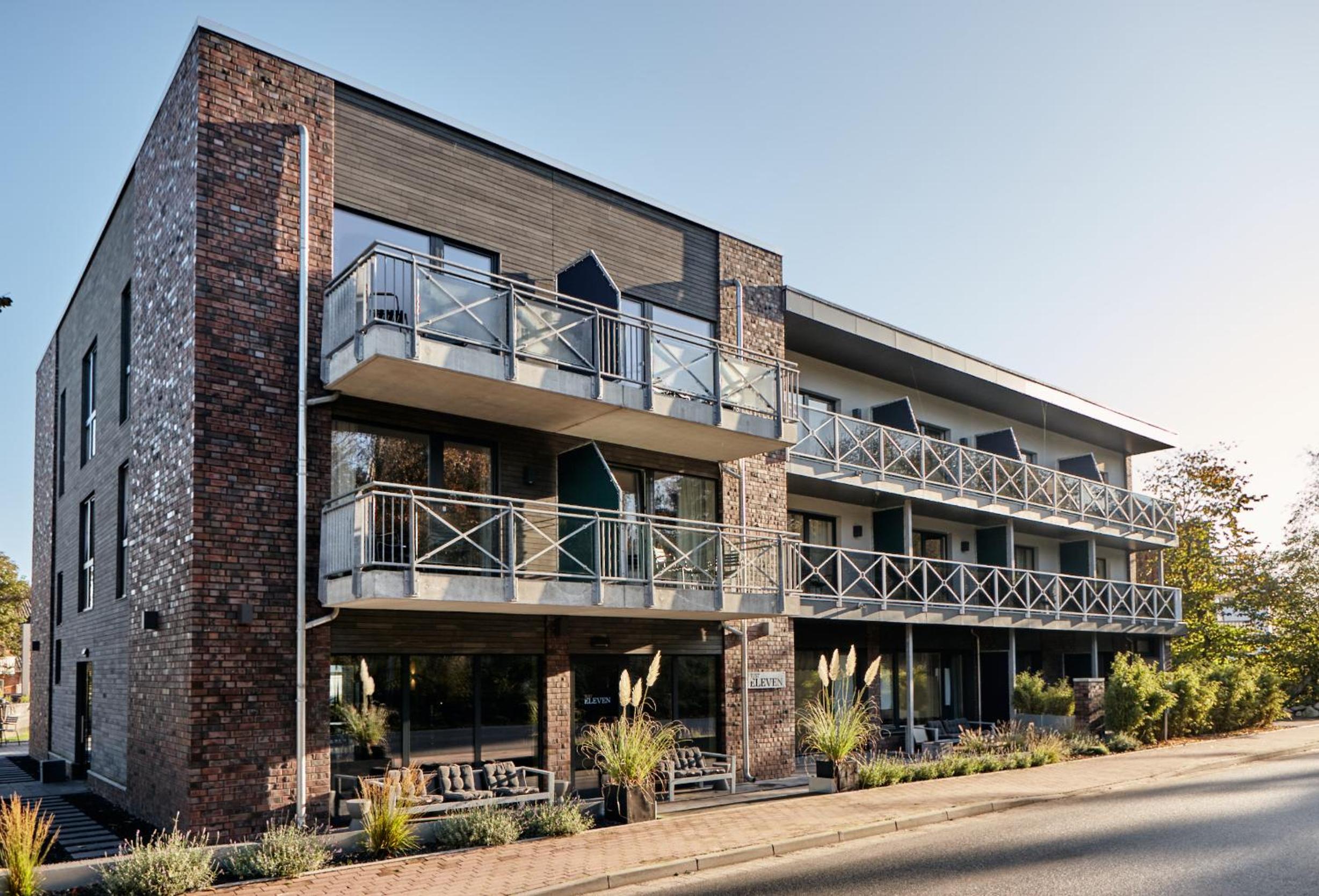 Hotel Just Eleven - Image 1