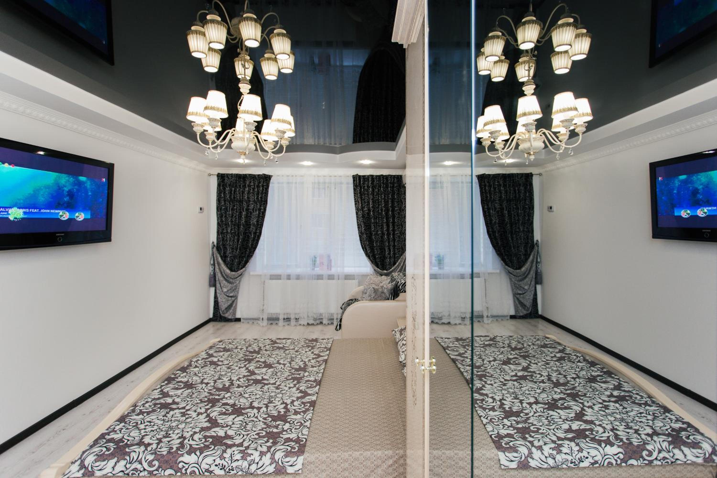 De LUXE Apartments Centr Illinskaya view 2