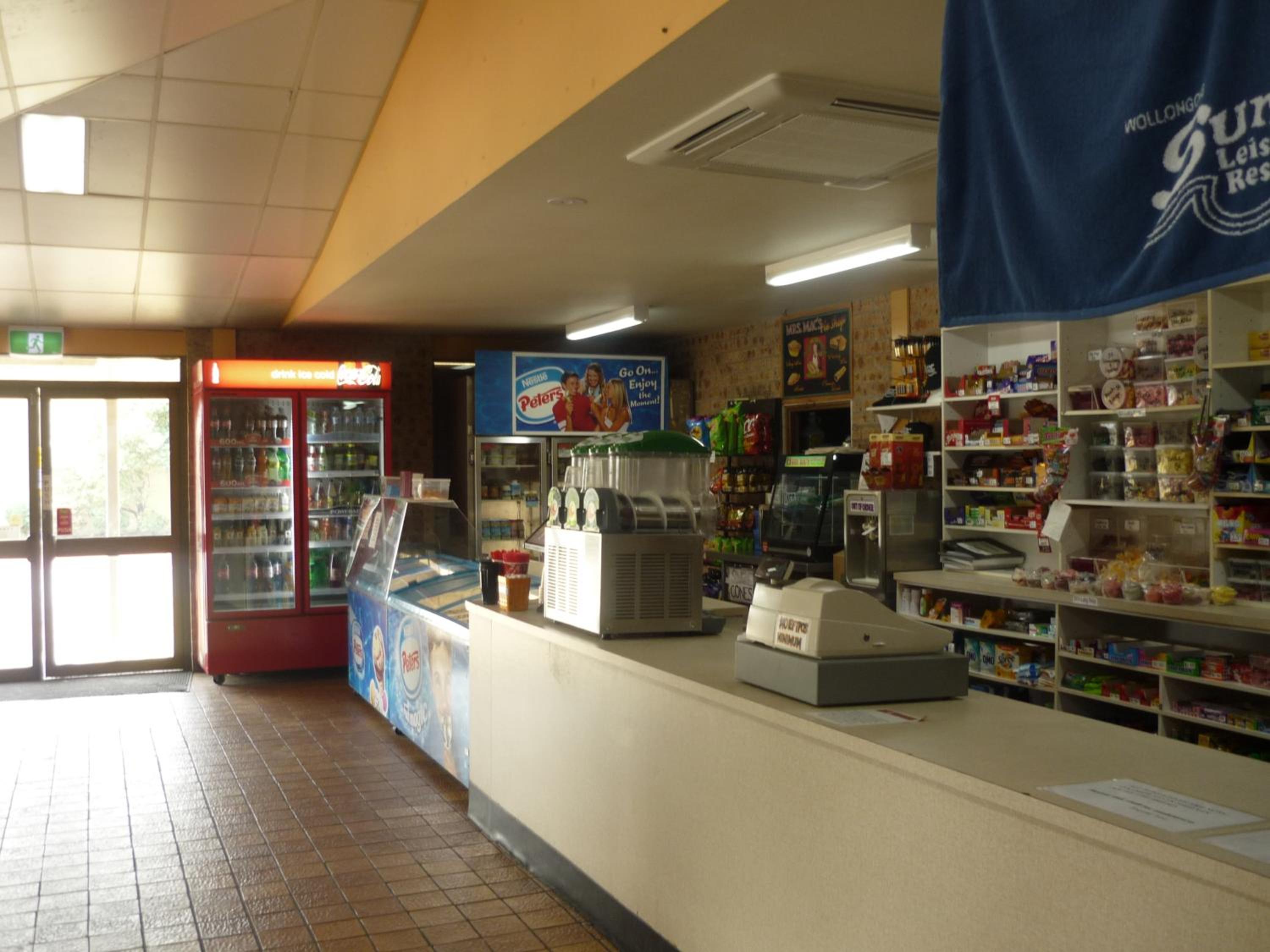 Wollongong Surf Leisure Resort