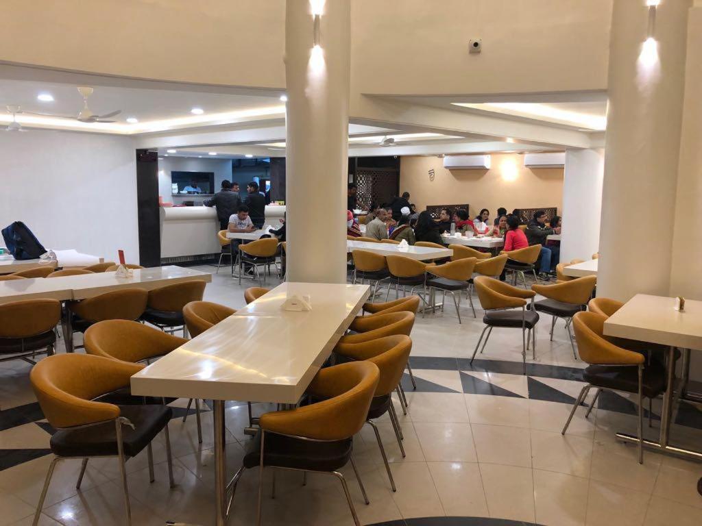 restaurant