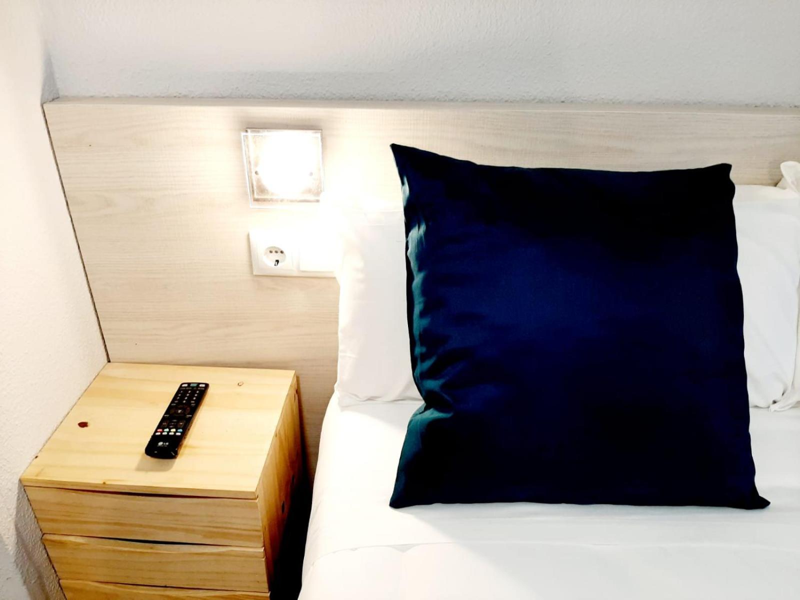 Hostal Lucia by gaiarooms