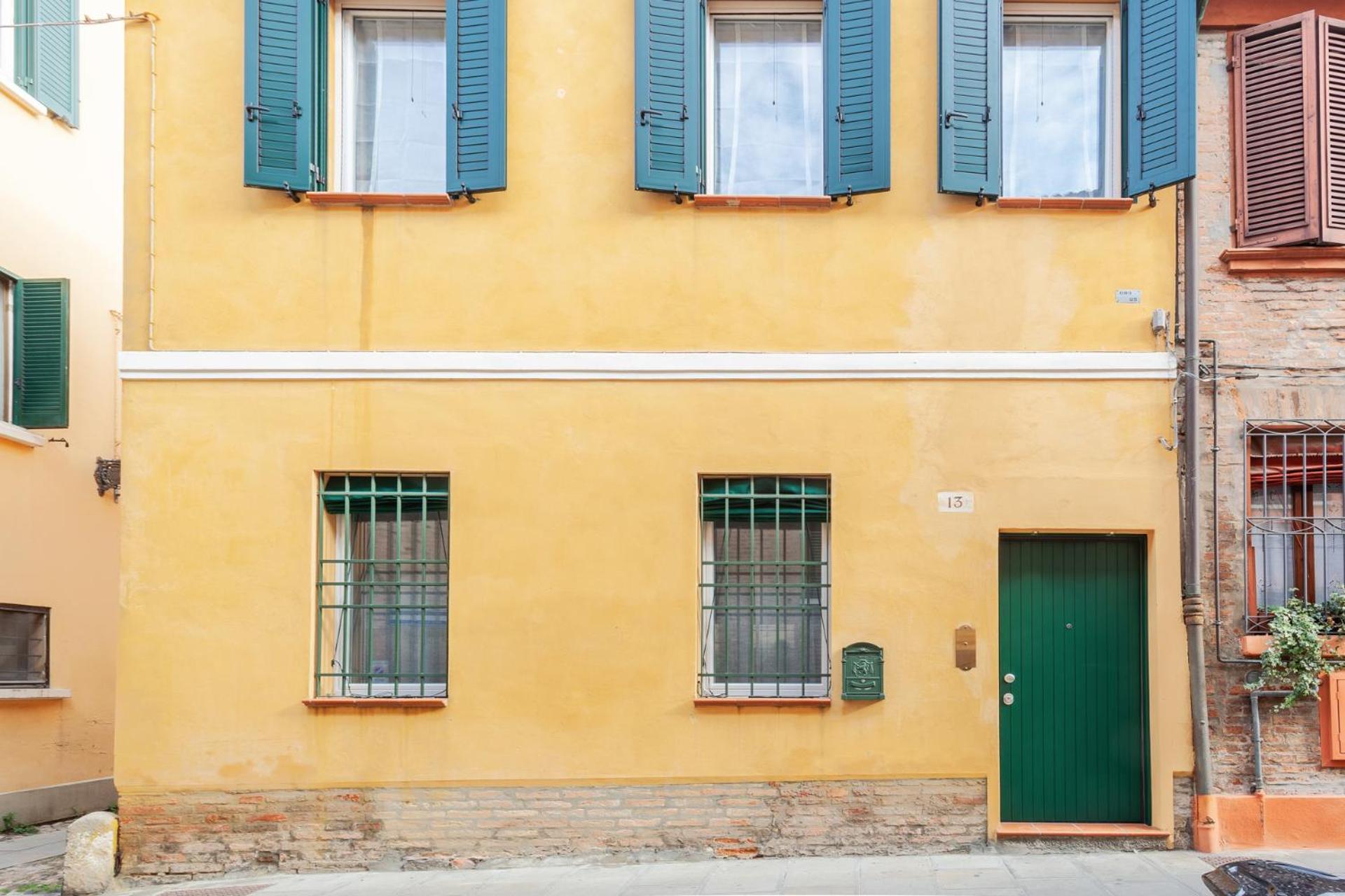 GuestHost - L'angolo segreto nel pieno centro di Ferrara view 4