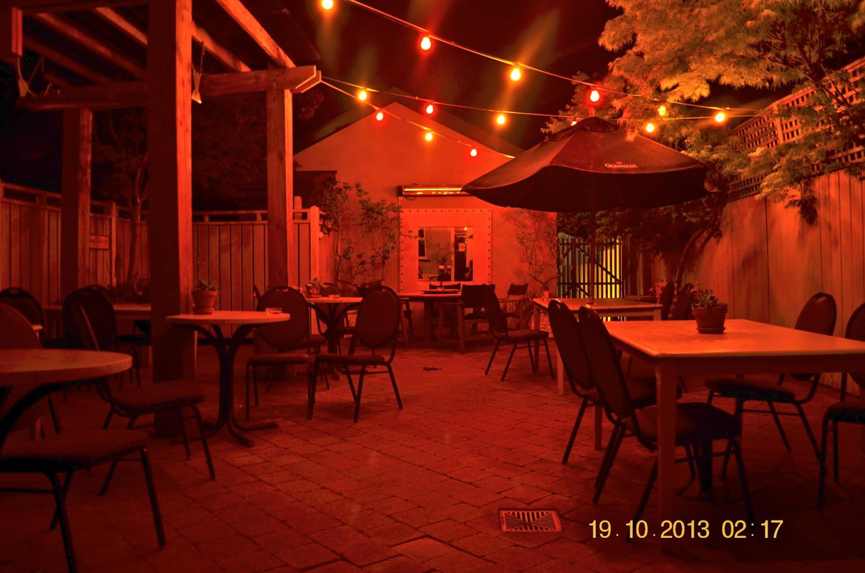 The Prince Albert Backpackers & Bar