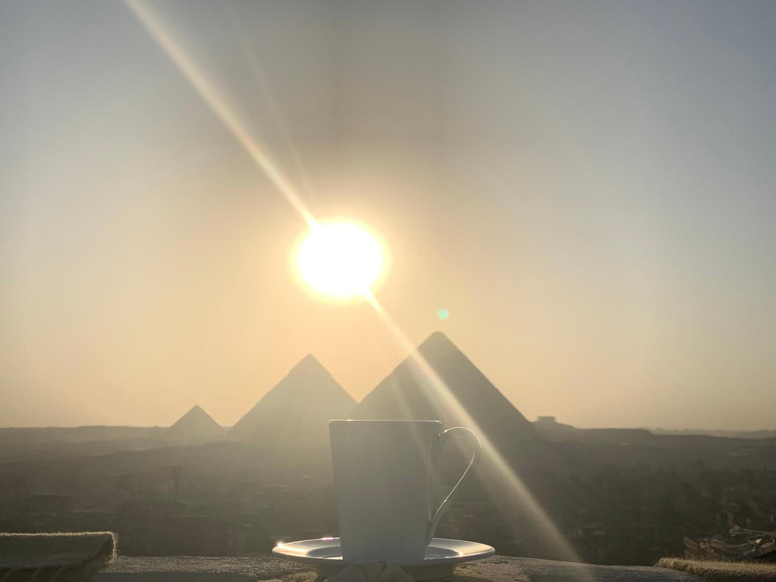 Oscar pyramids view