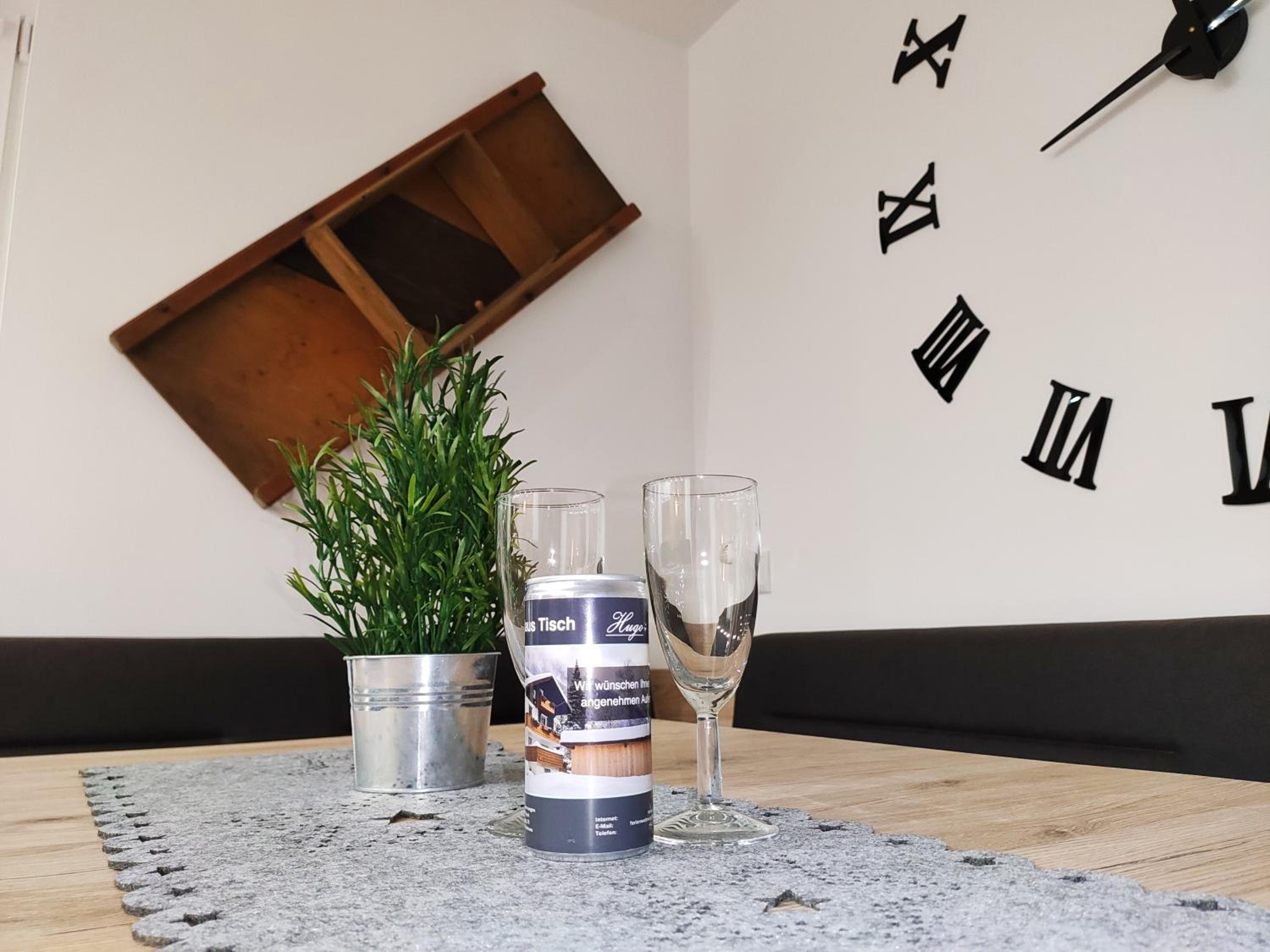 Haus Tisch