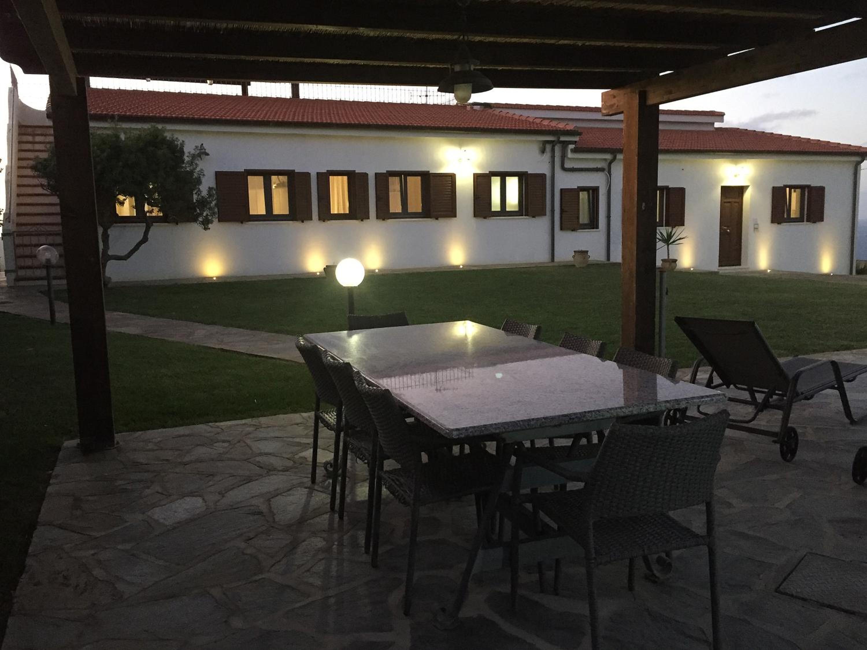 Villa Finagliosu view 4
