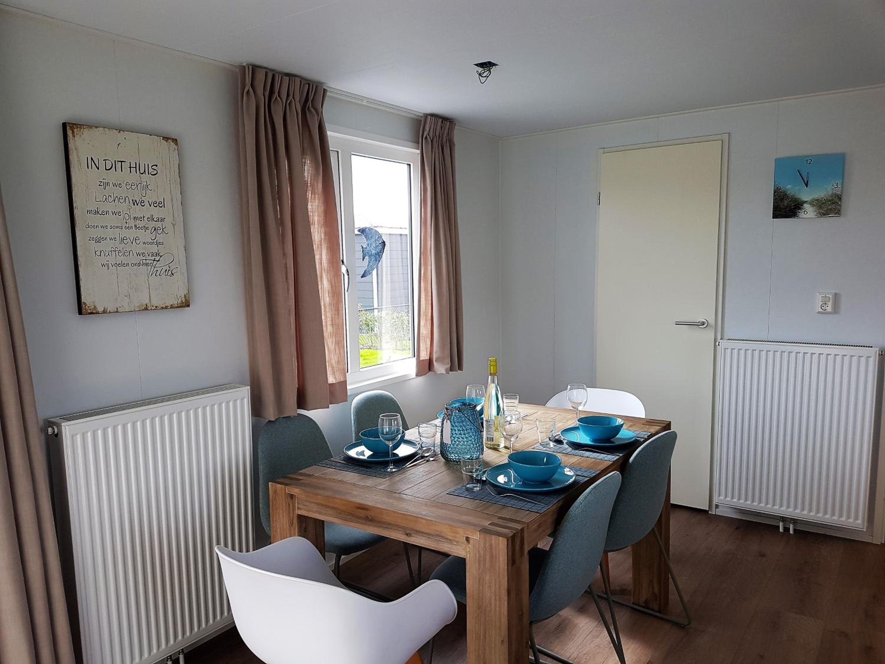 Chalet Veere - eingezäunter Garten, hundefreundlich & ruhig in Zeeland
