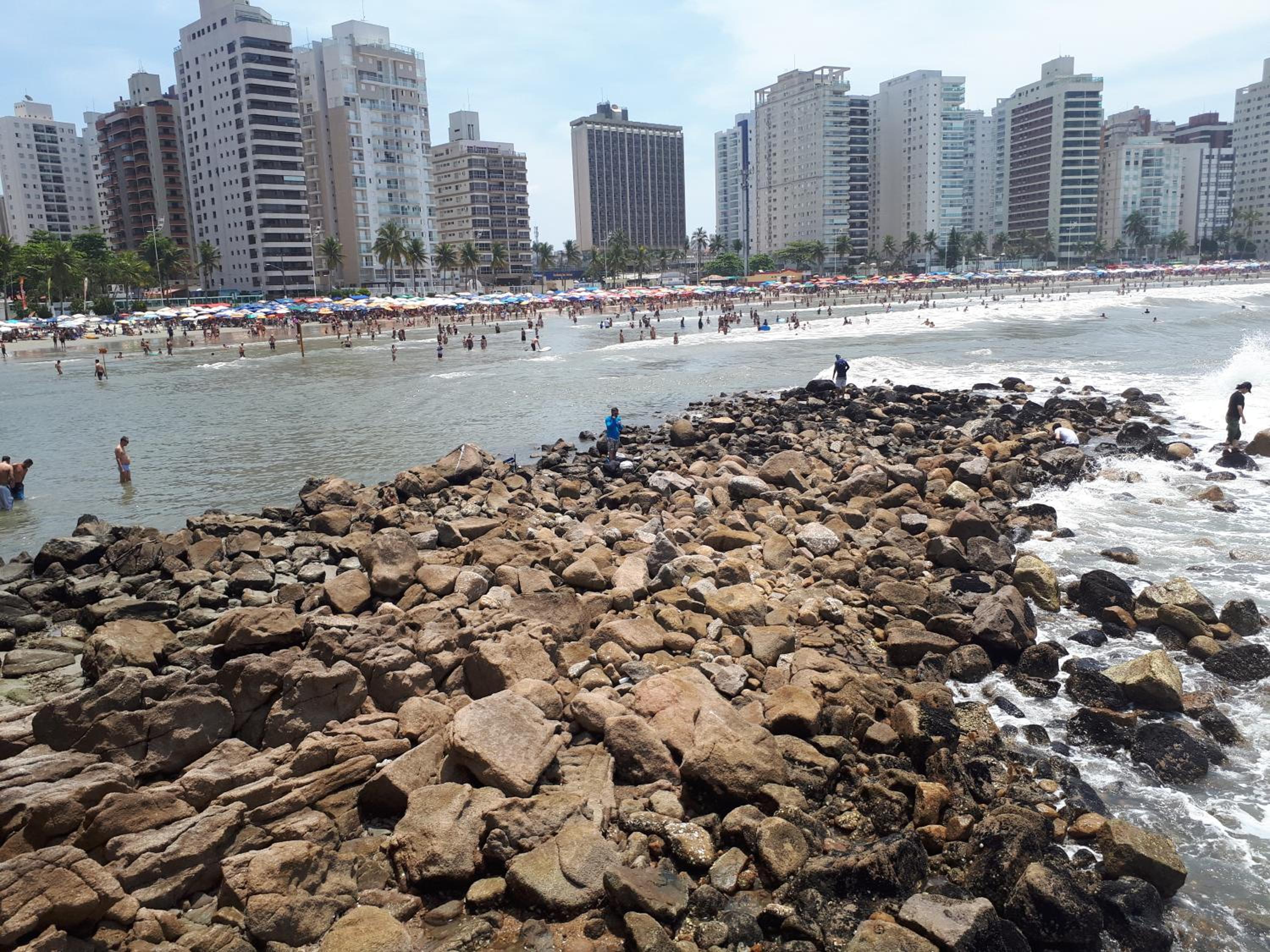 Astúrias Guarujá view 5