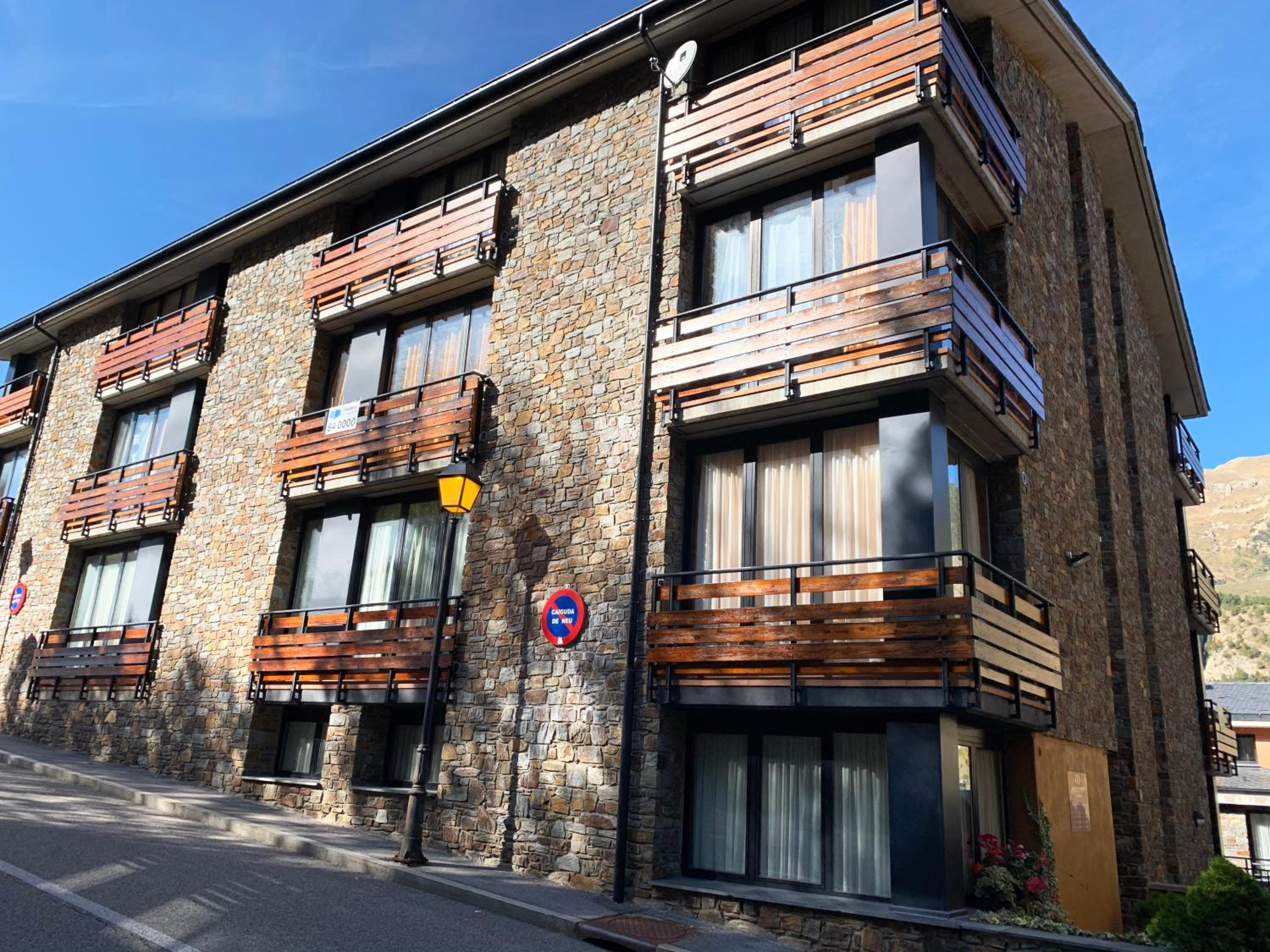 Apartamentos Canillo Ribagrossa 3000