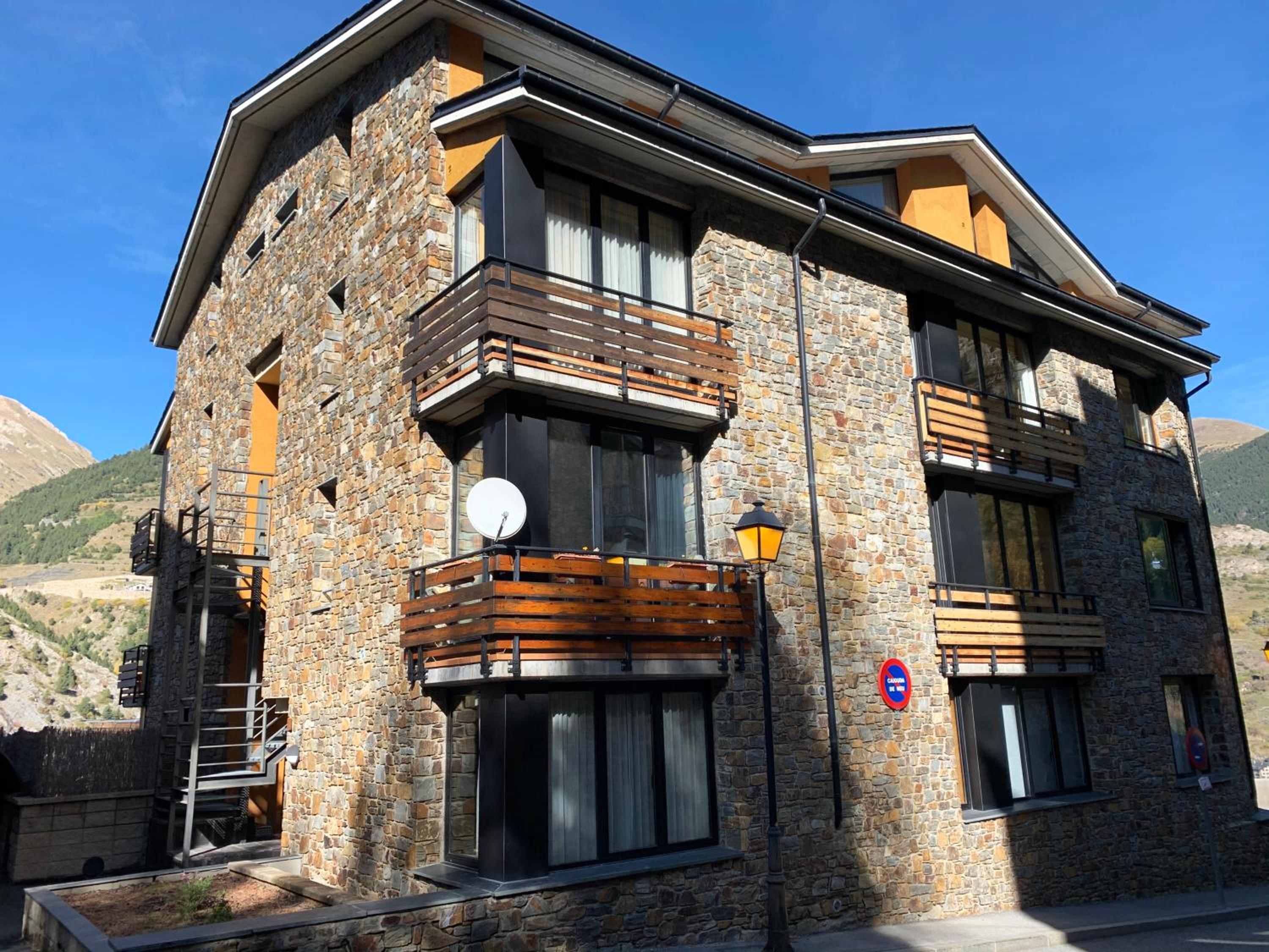 Apartamentos Canillo Ribagrossa 3000