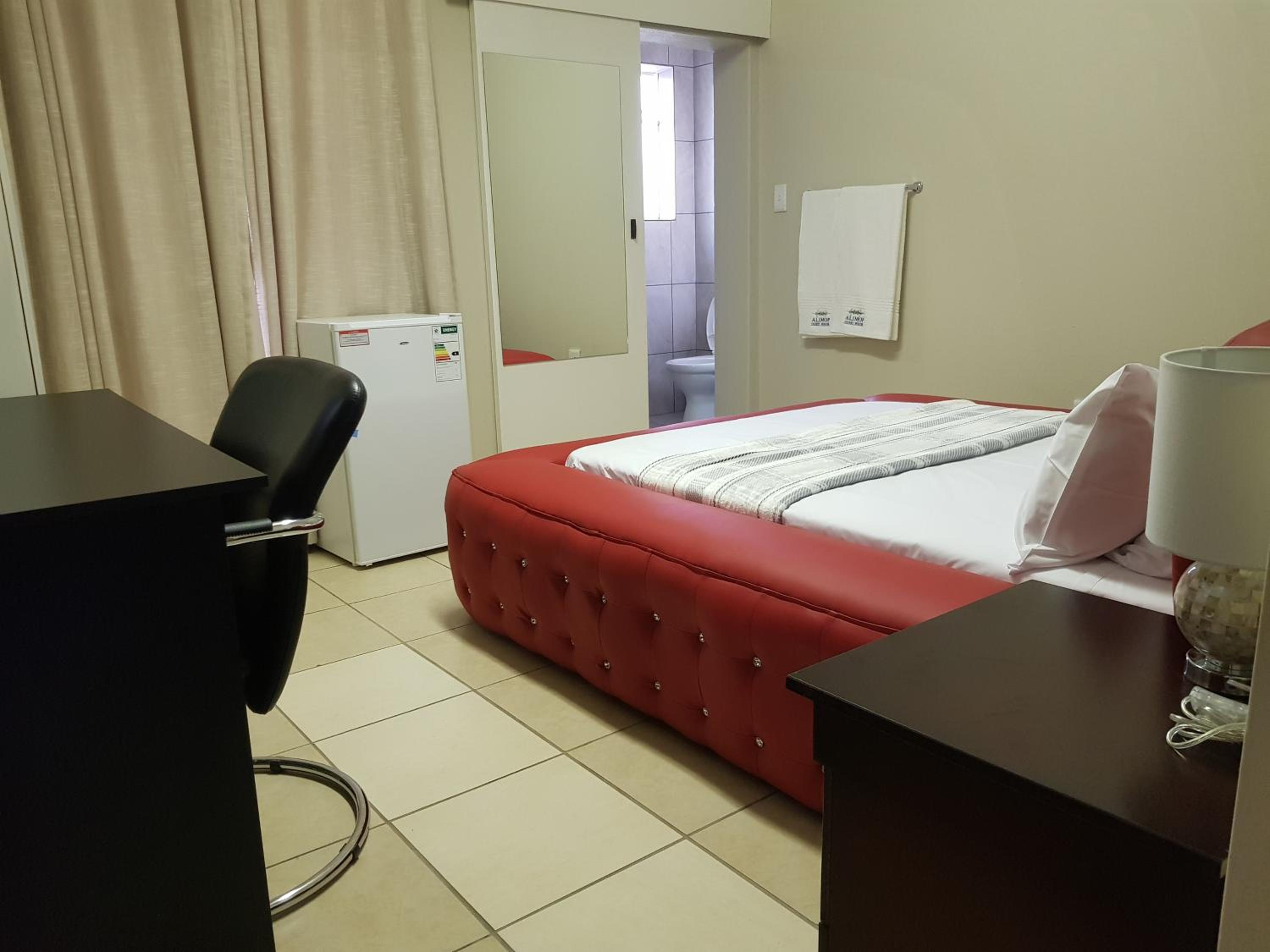 ALIMOP GUESTHOUSE