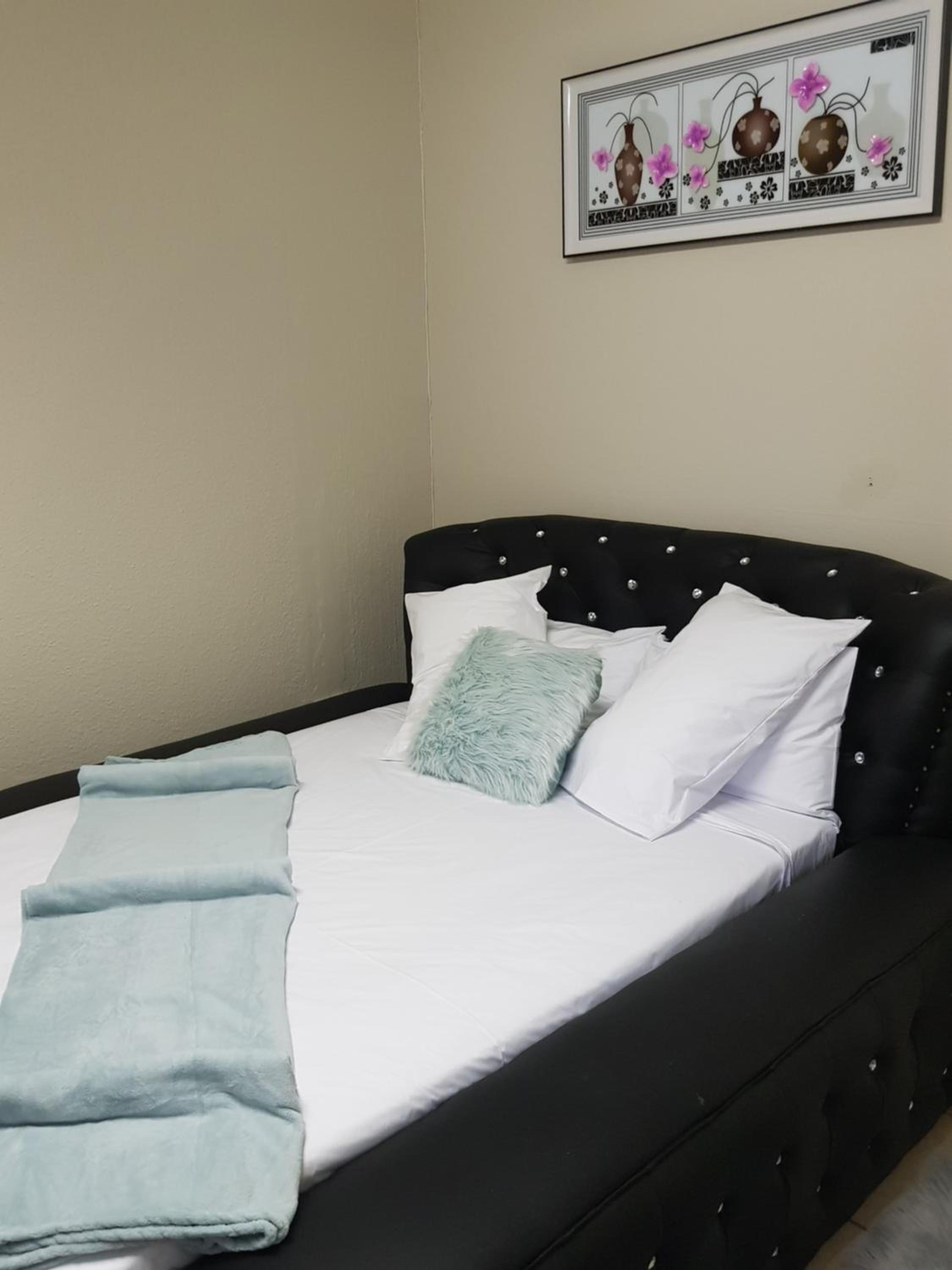 ALIMOP GUESTHOUSE
