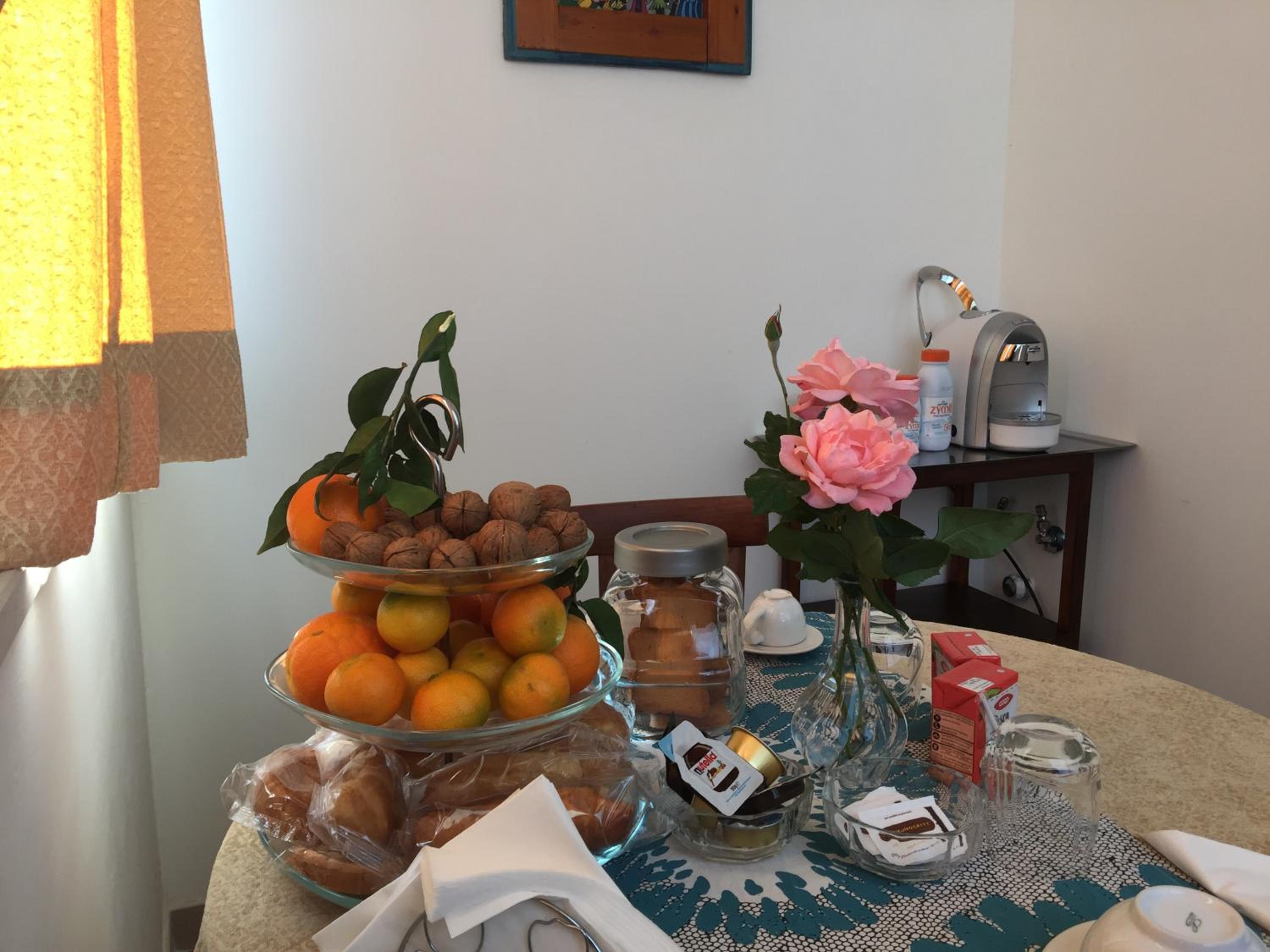La Casa di Emanuella - Rooms & International Suites view 4