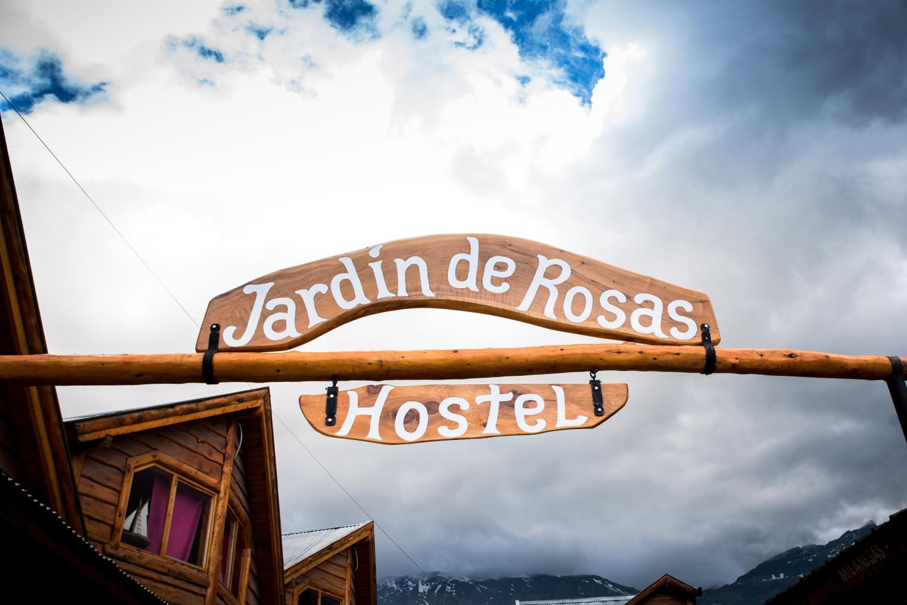 Jardín de Rosas Hostel