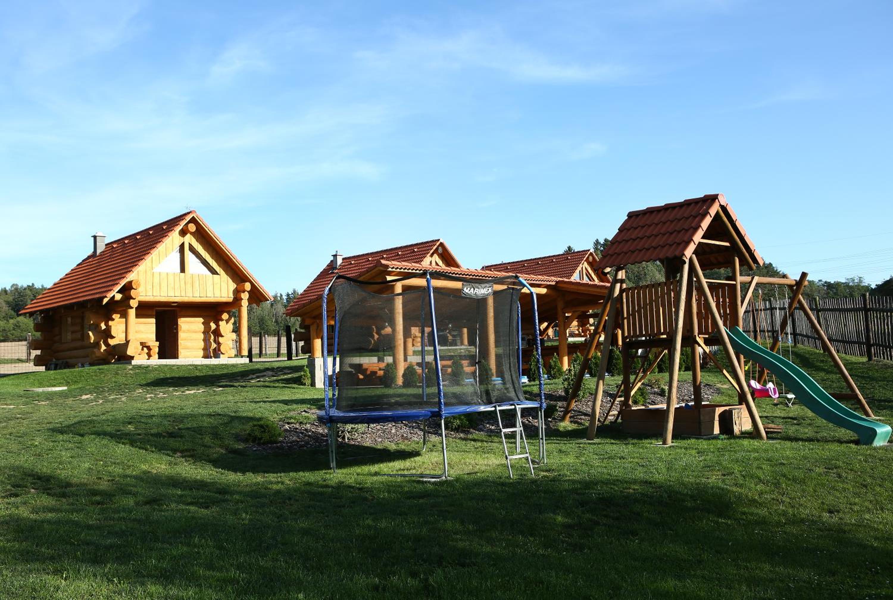 Na Samotě Ve Srubu