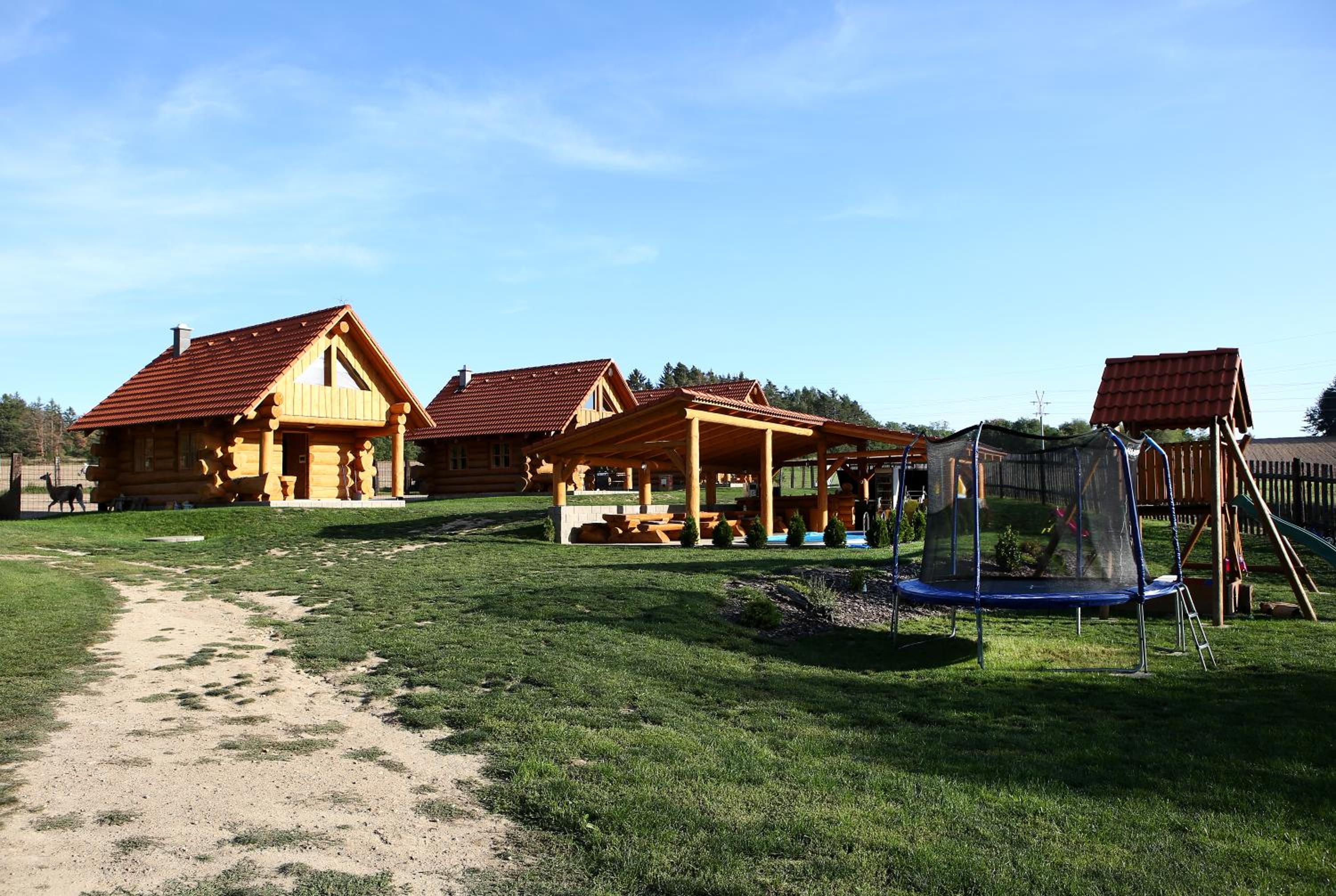 Na Samotě Ve Srubu