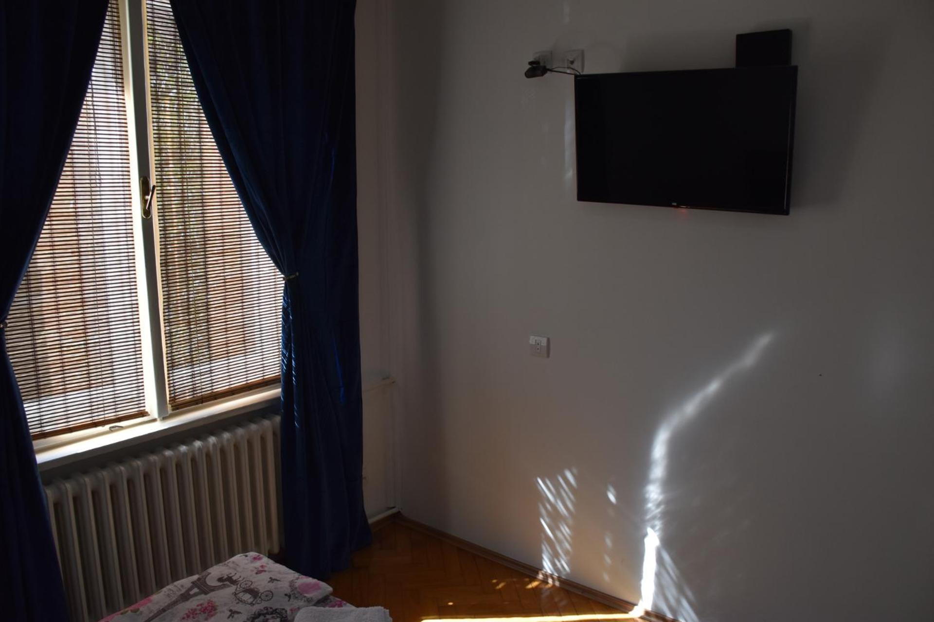 Photo 37