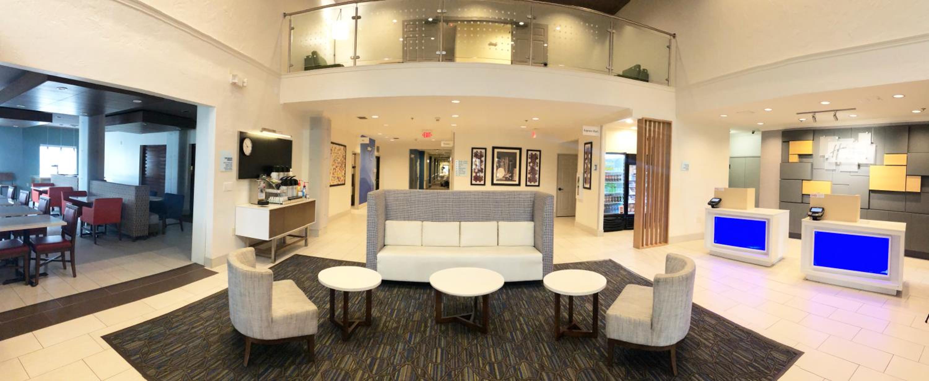 Greenville Vacations - Holiday Inn Express Hotel  Suites Greenville, an IHG Hotel - Property Image 9