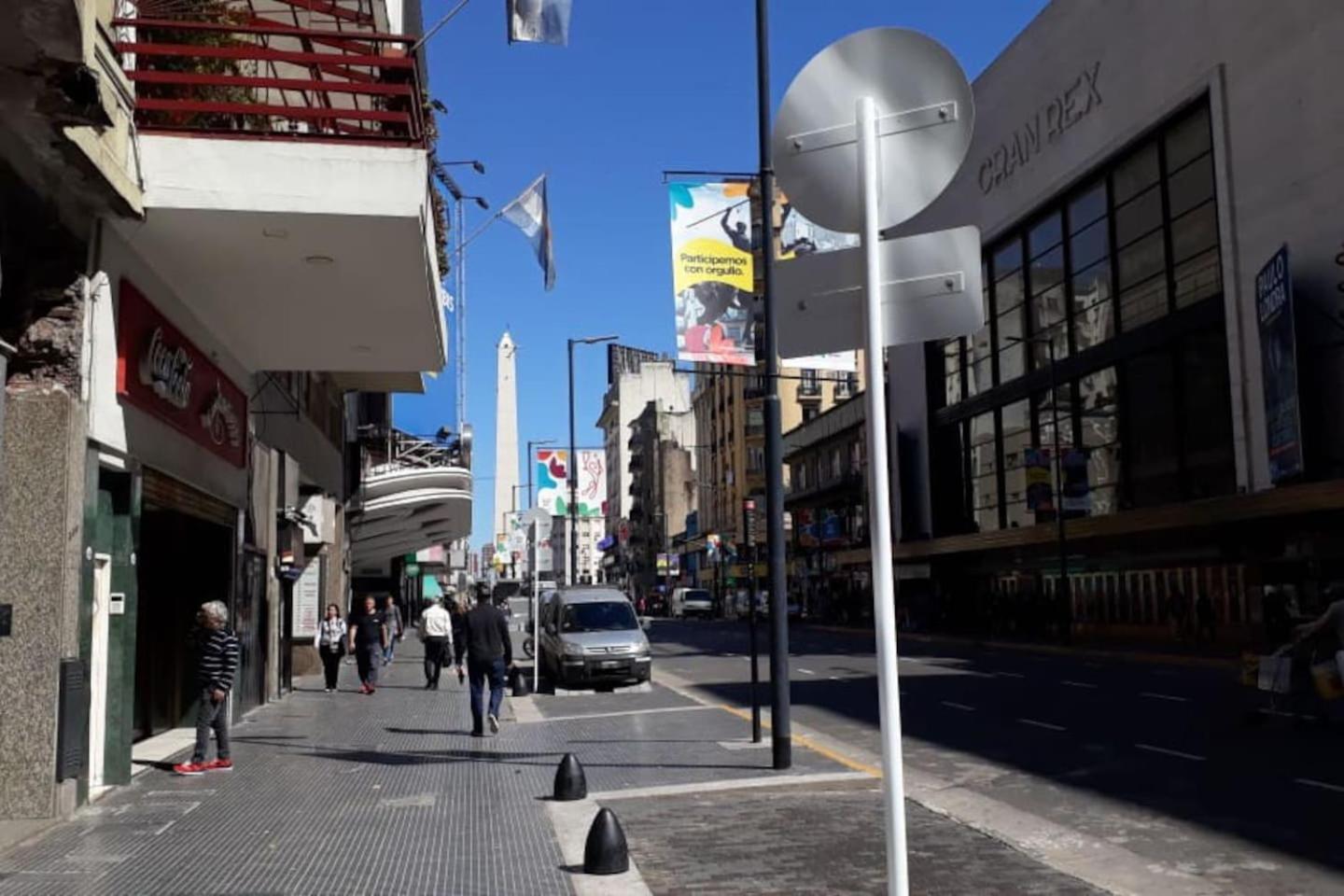 RANCHO TANGUERO EN EL OBELISCO en Corrientes 818