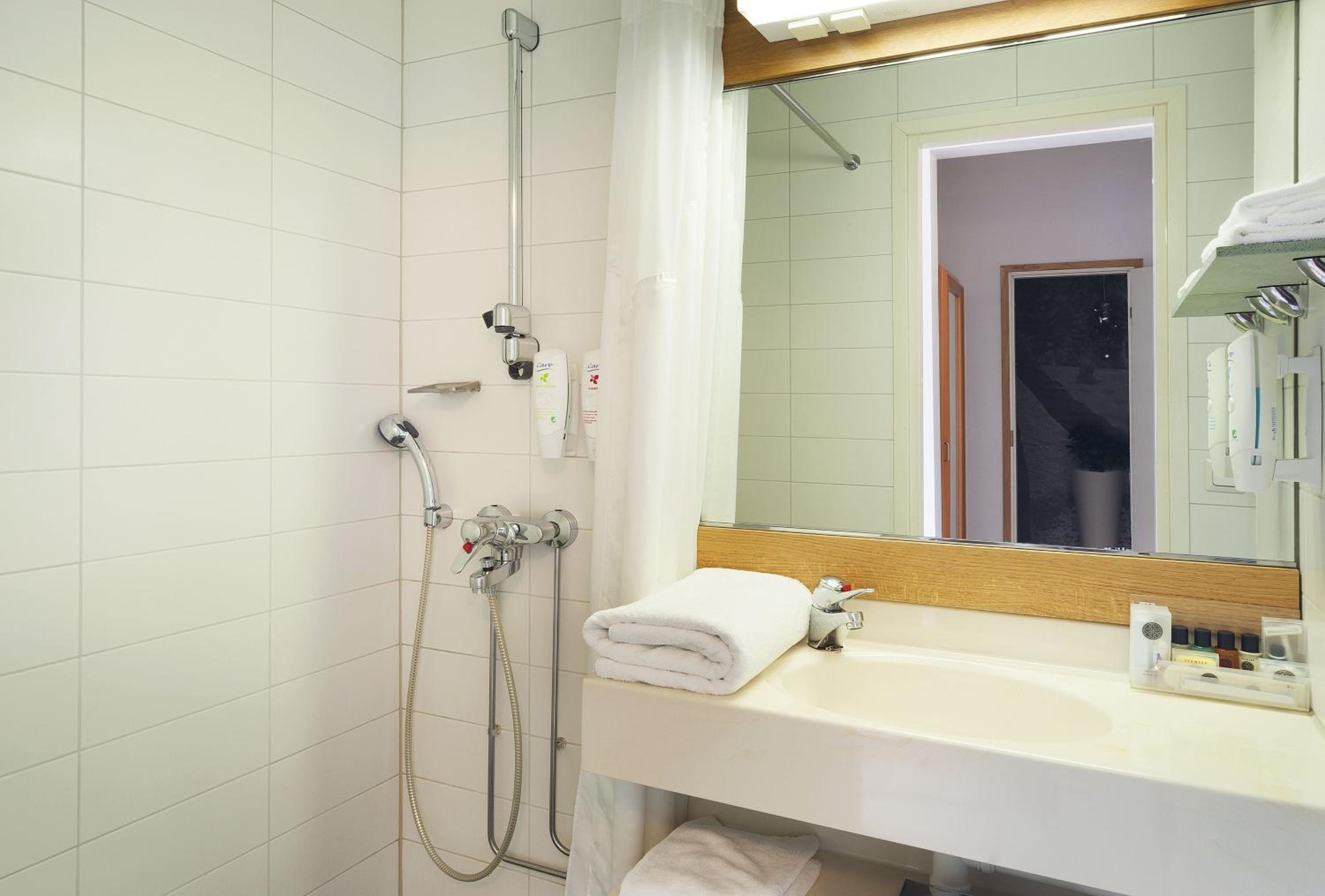 Vantaa Vacations - Holiday Inn Helsinki-Vantaa Airport, an IHG Hotel - Property Image 7
