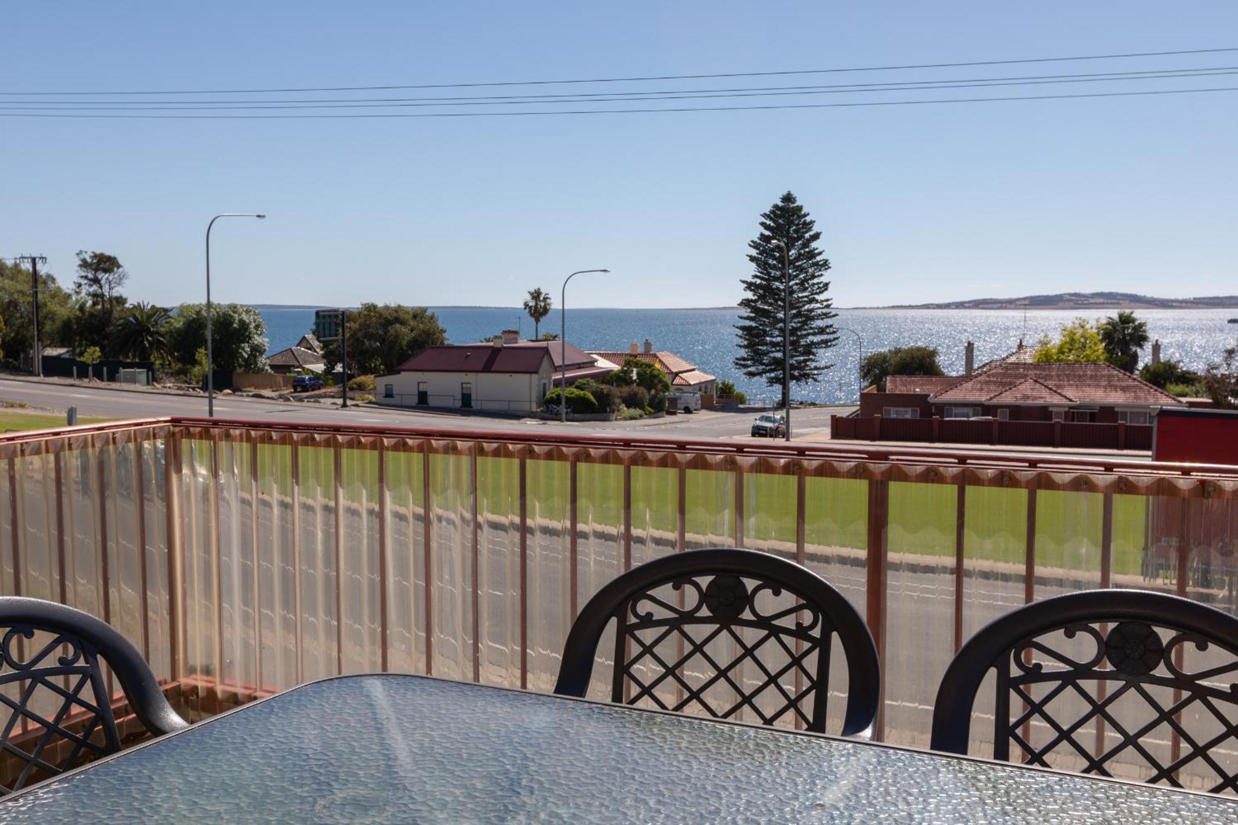 Blue Seas Motel view 3