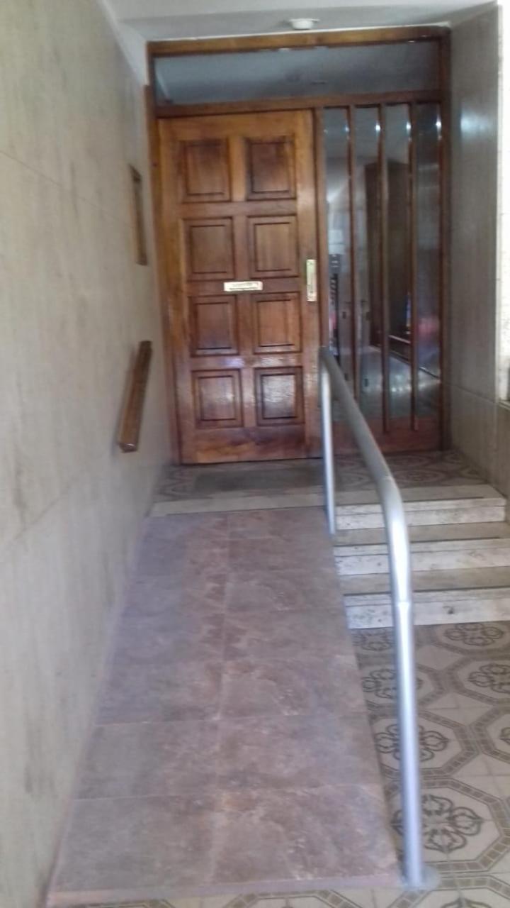 DEPARTAMENTO EN PLAZA COLON, 200 MTS DE LA PLAYA