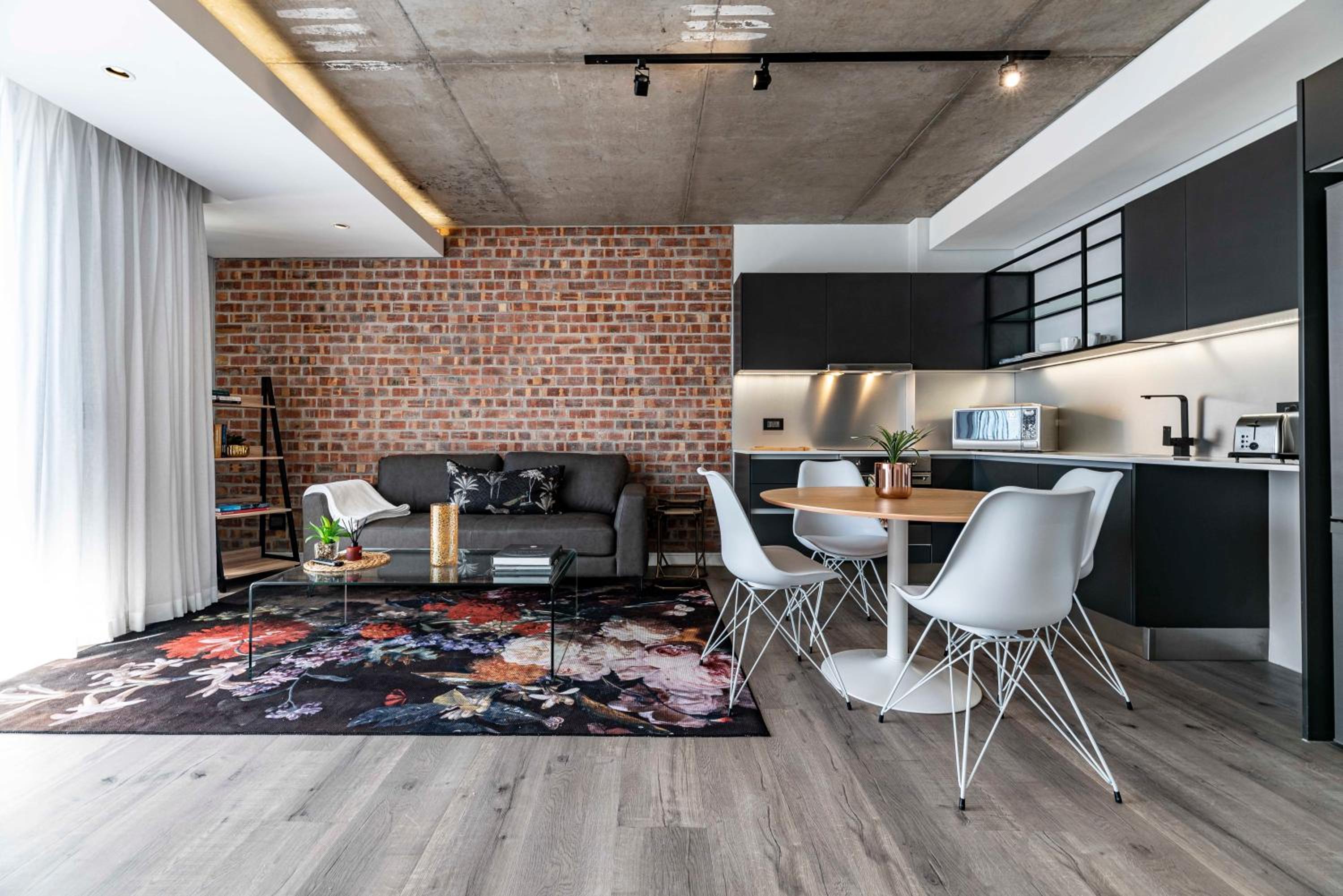 402 The Signature, De Waterkant view 5