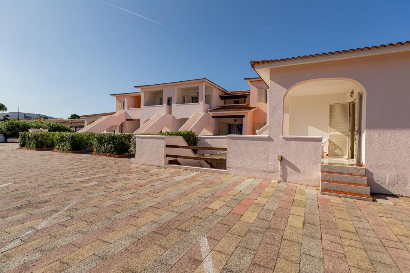 Residence Arcobaleno view 5