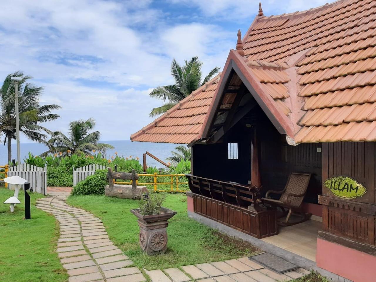 SUN VIEW Beach Resort