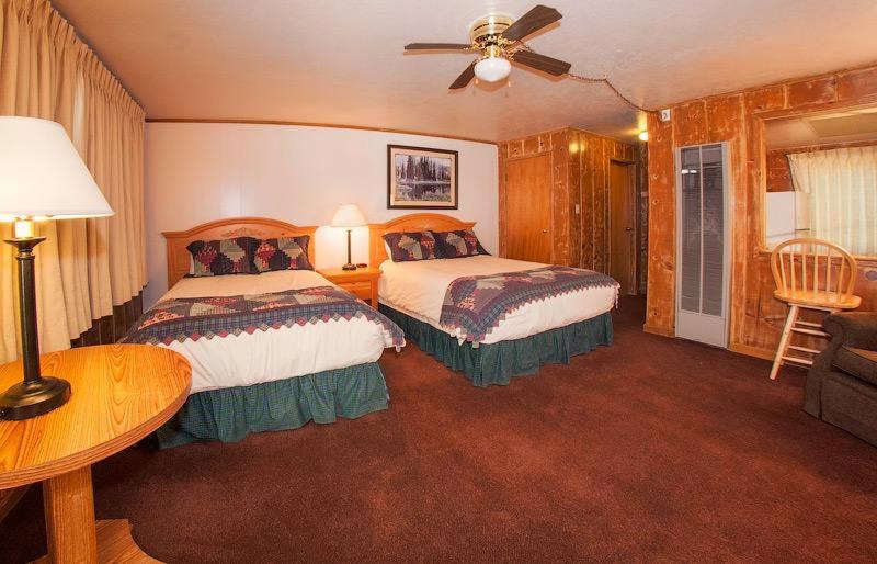 June Lake Motel