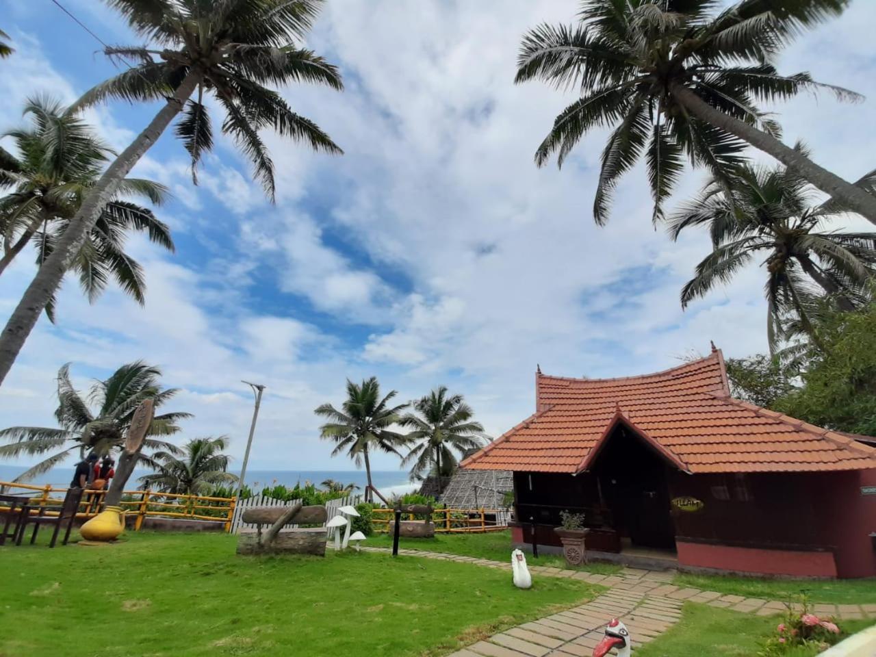 SUN VIEW Beach Resort