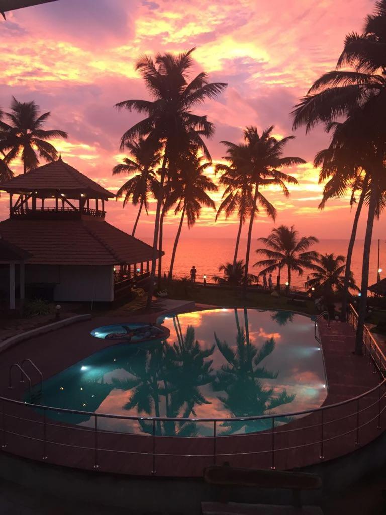 SUN VIEW Beach Resort