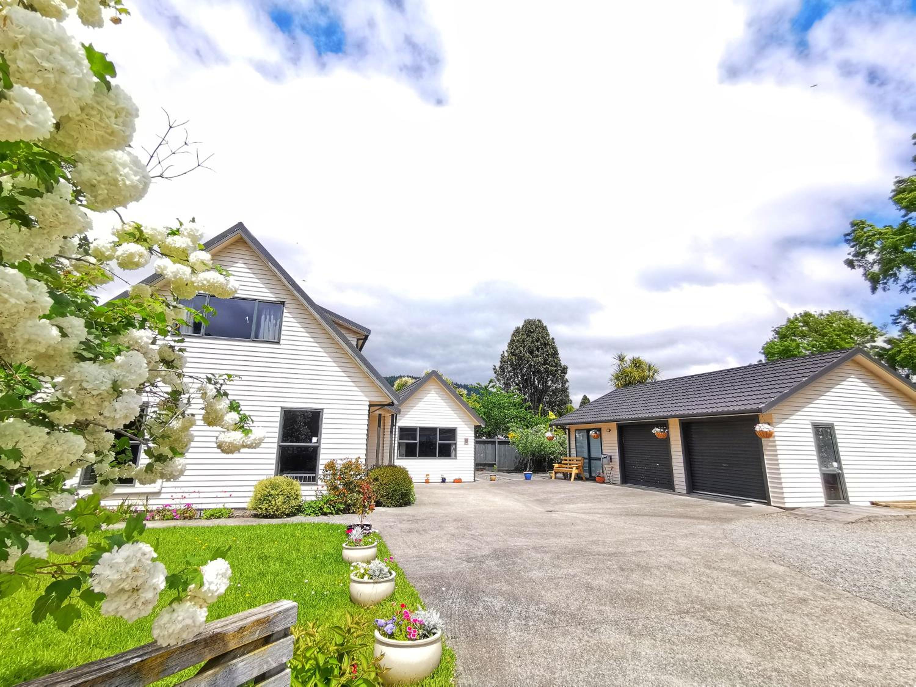 Atarau Grove Holiday House