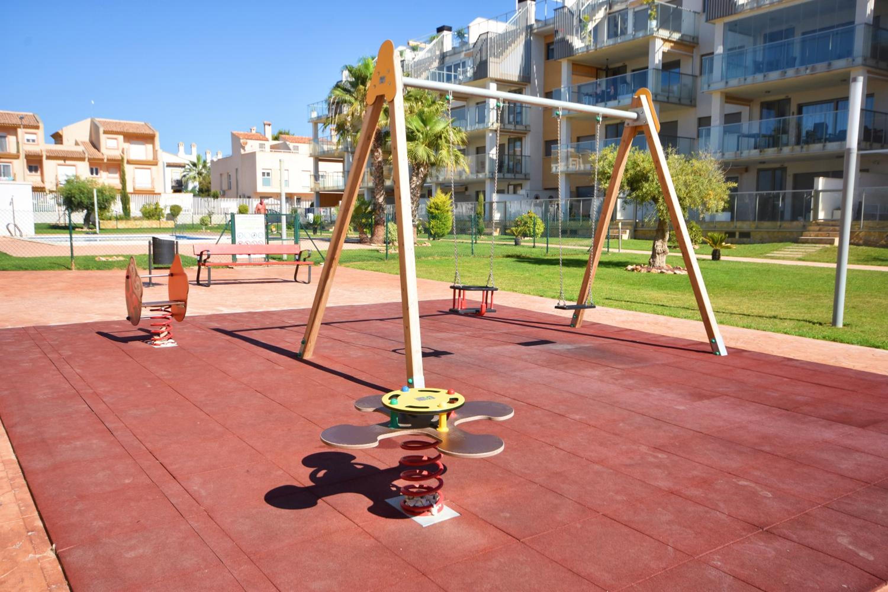 HE Villamartin Gardens view 2
